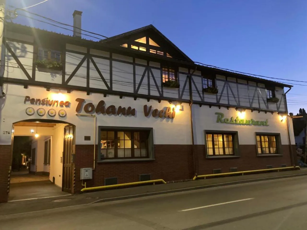 Property building in Pensiunea Tohanu Vechi