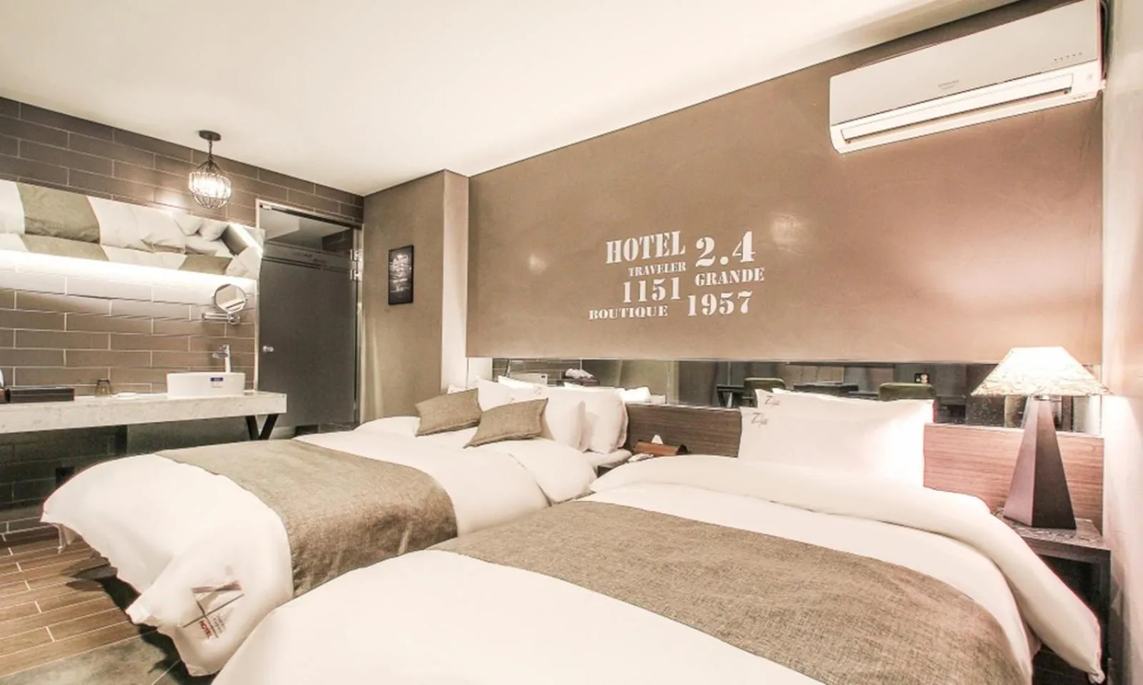 Jamsil 2.4 Hotel