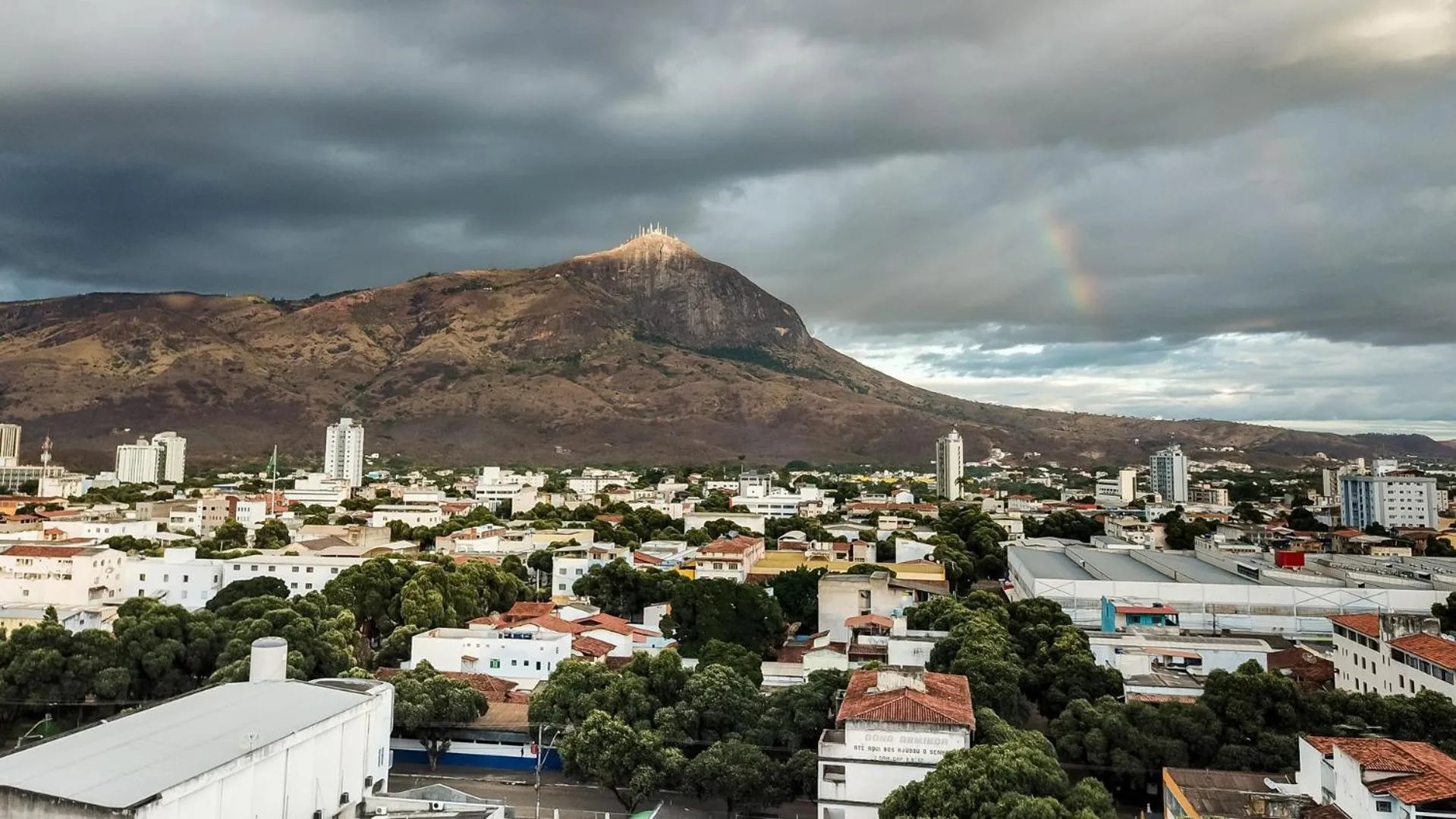 Bird's eye view in San Diego Suítes Governador Valadares