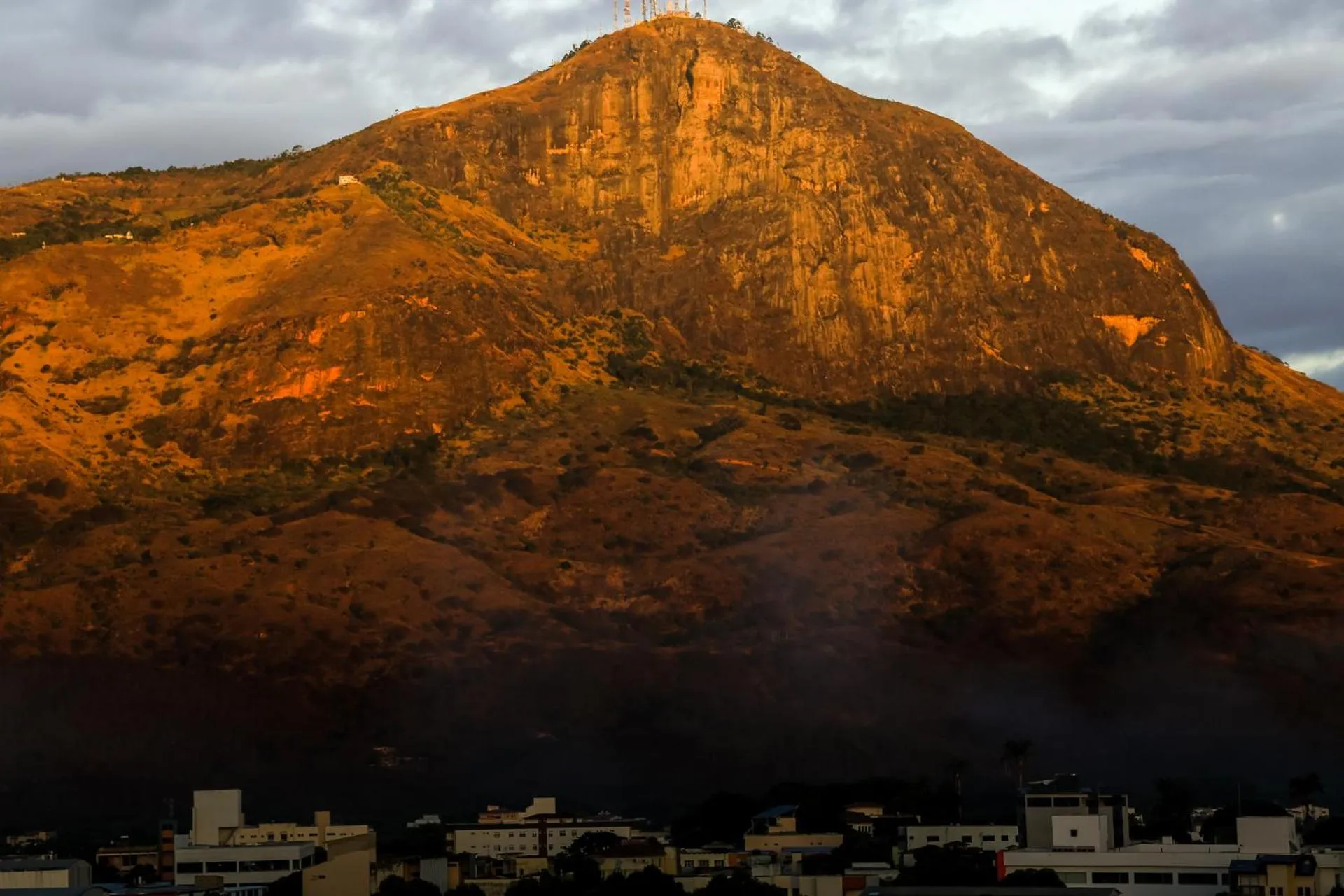 Natural landscape in San Diego Suítes Governador Valadares