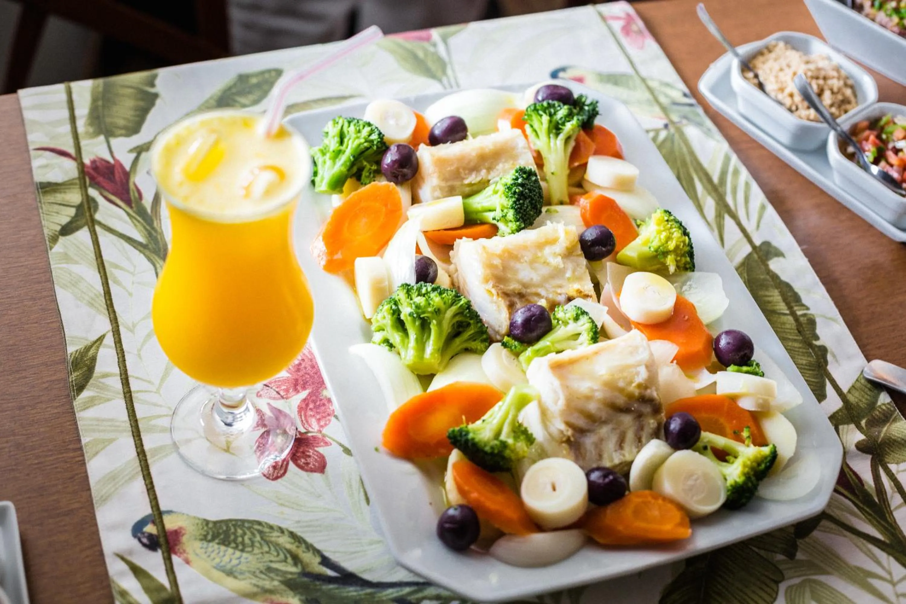 Food and drinks in San Diego Suítes Governador Valadares