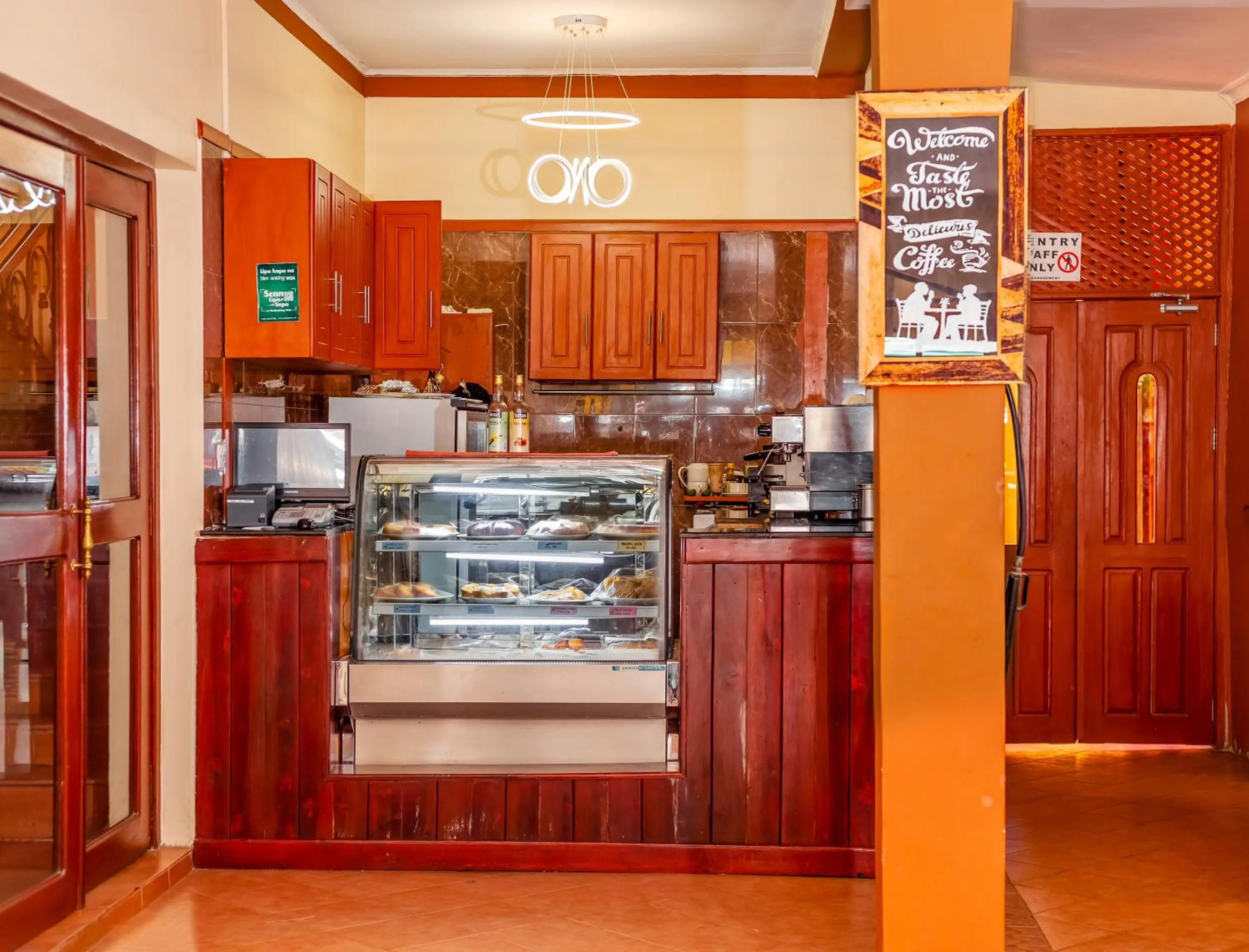 Coffee/tea facilities in New Safari Hotel