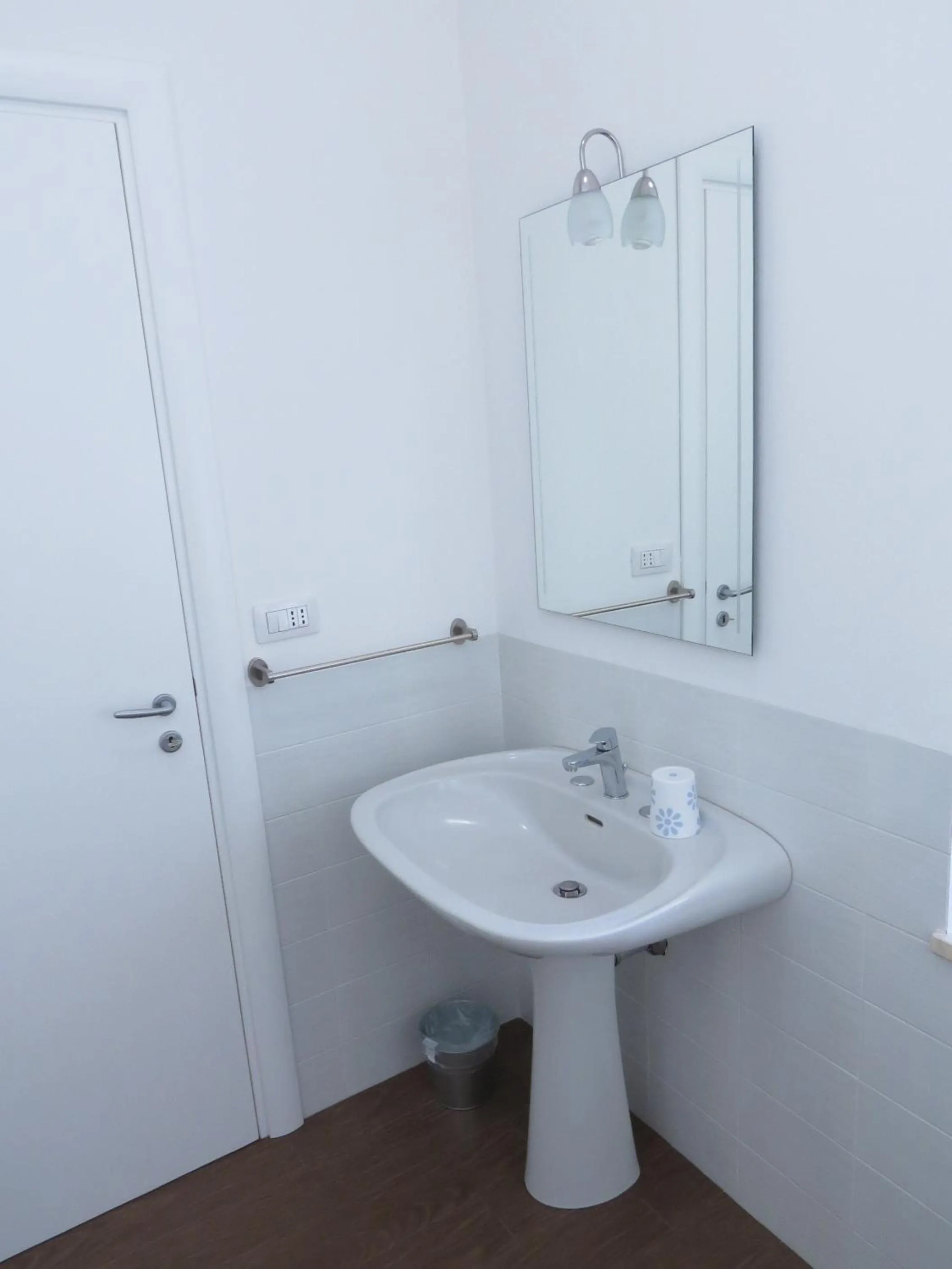 Bathroom in La Casa Del Gelso Bianco