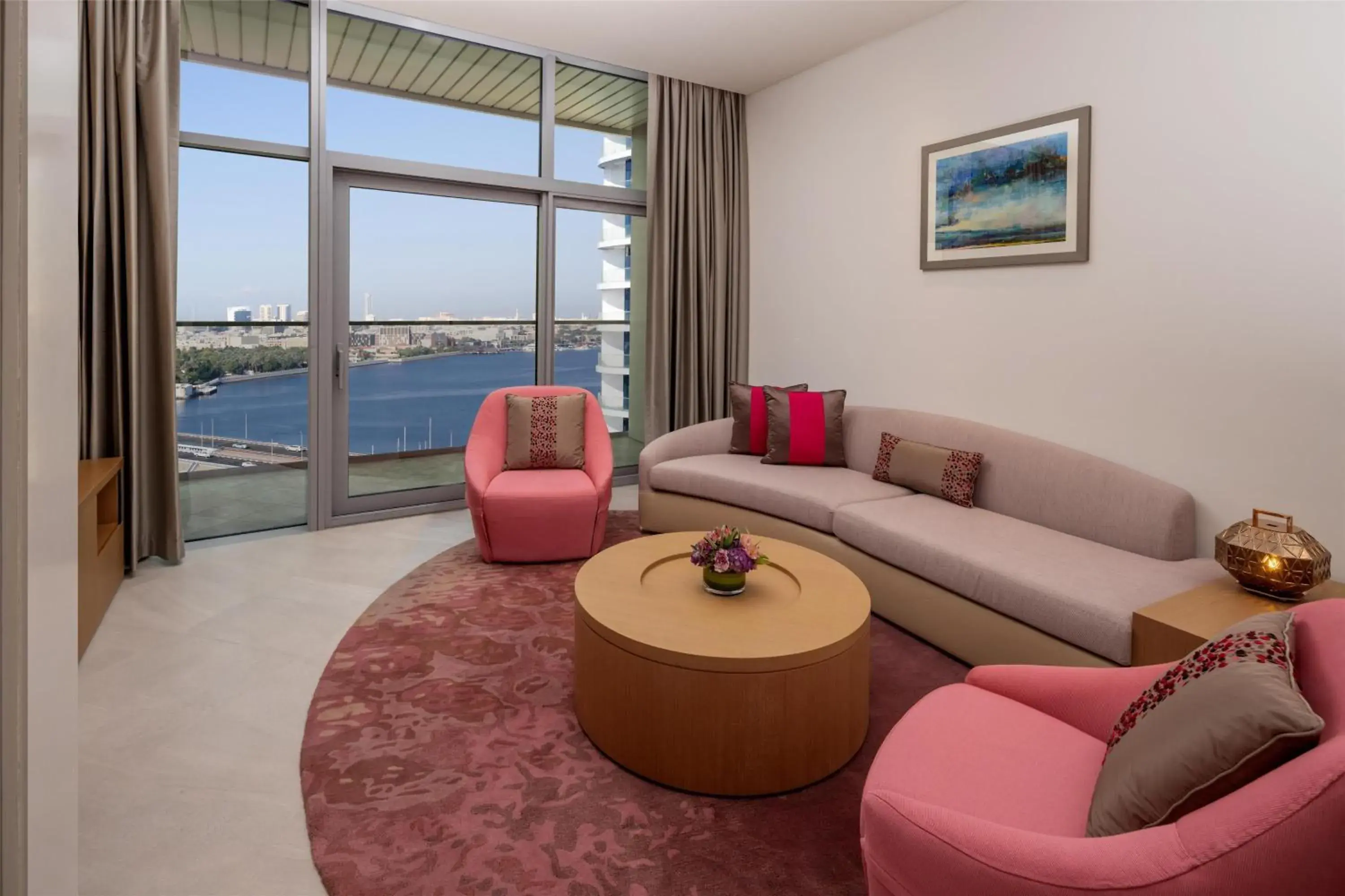One-Bedroom King Apartment with Creek View in Hilton Dubai Creek Hotel & Residences One-Bedroom King Apartment with Creek View in Hilton Dubai Creek Hotel & Residences