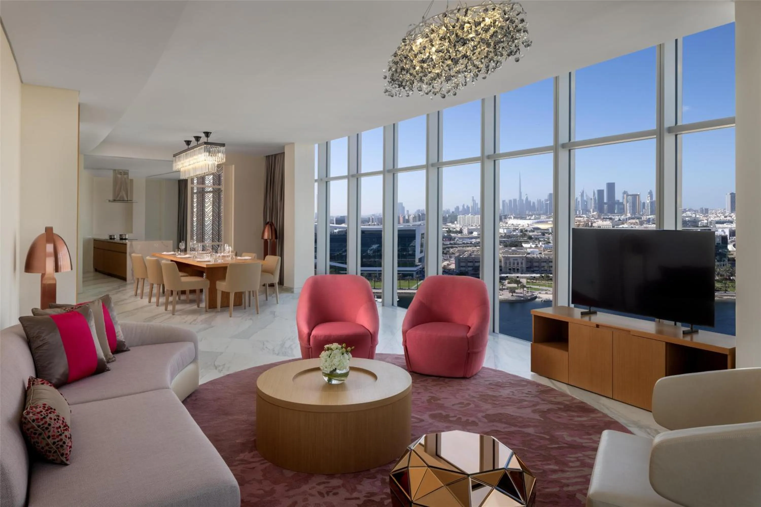 Living room in Hilton Dubai Creek Hotel & Residences