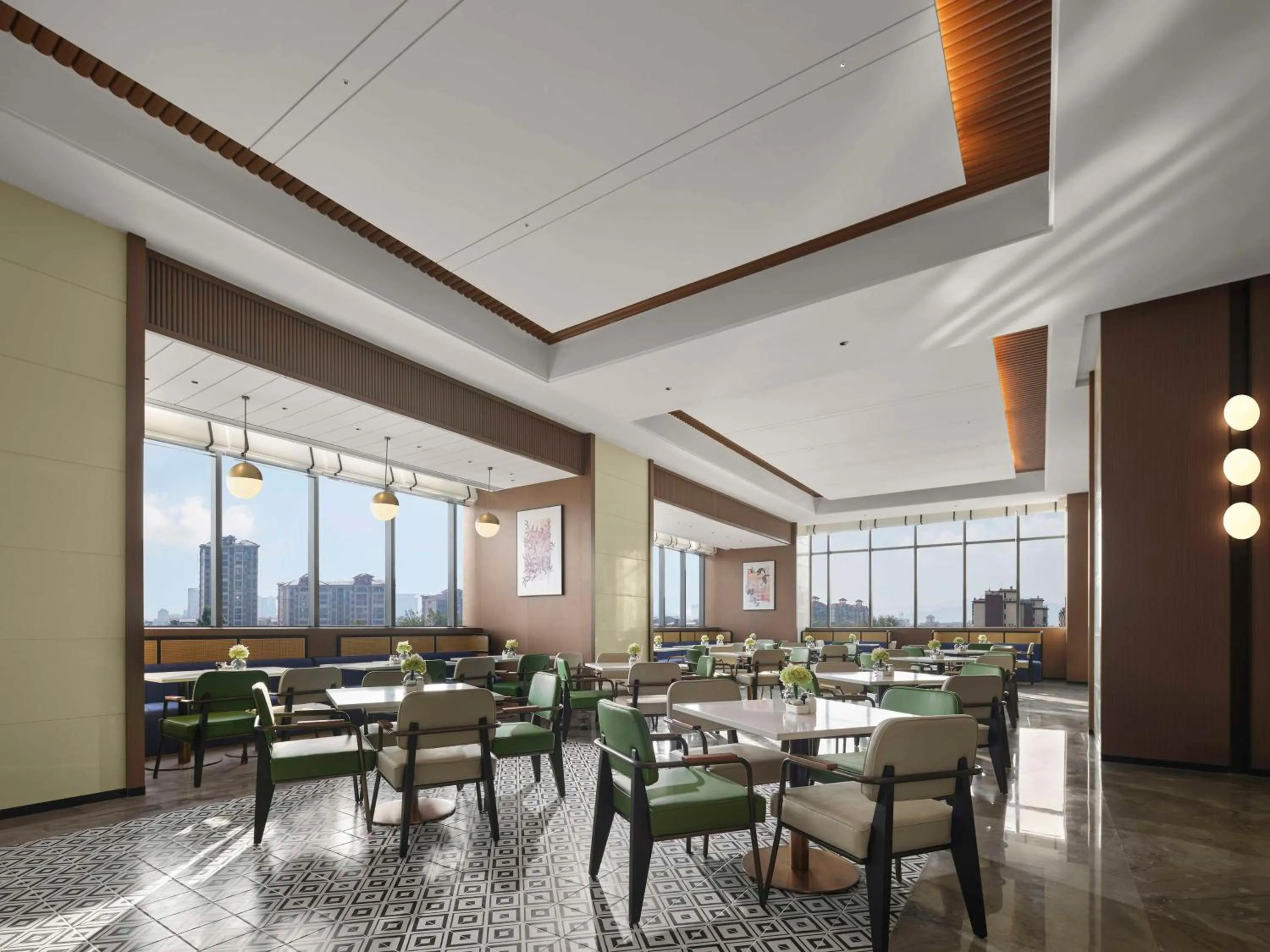 Restaurant/places to eat in Hilton Garden Inn Ganzhou Longnan