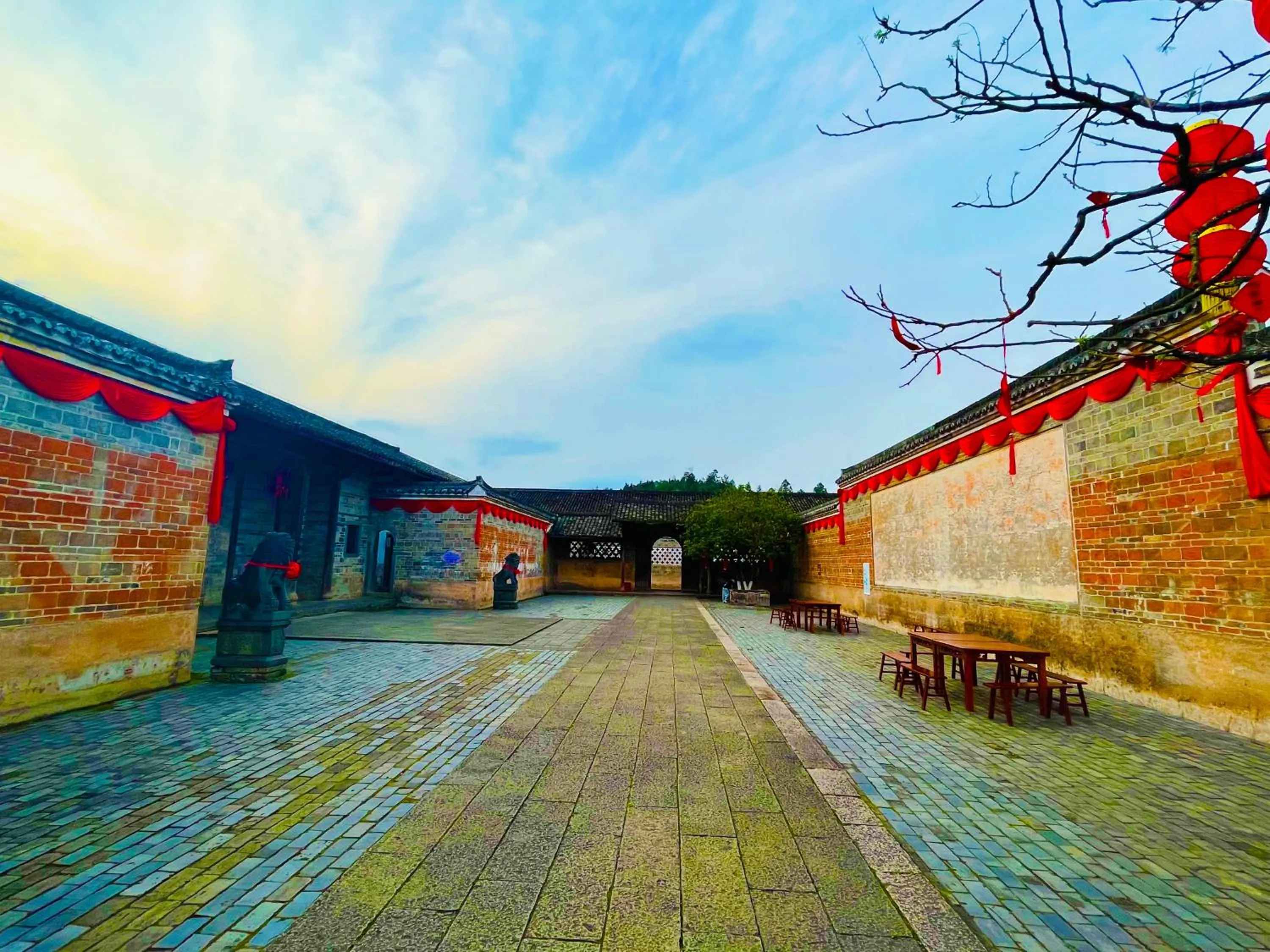 Day in Hilton Garden Inn Ganzhou Longnan