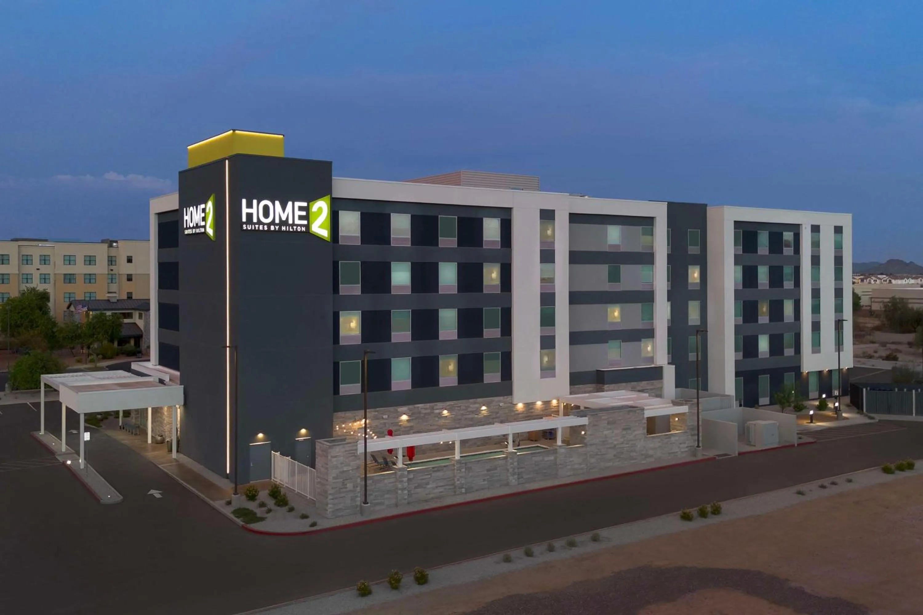Property building in Home2 Suites By Hilton Phoenix North Happy Valley