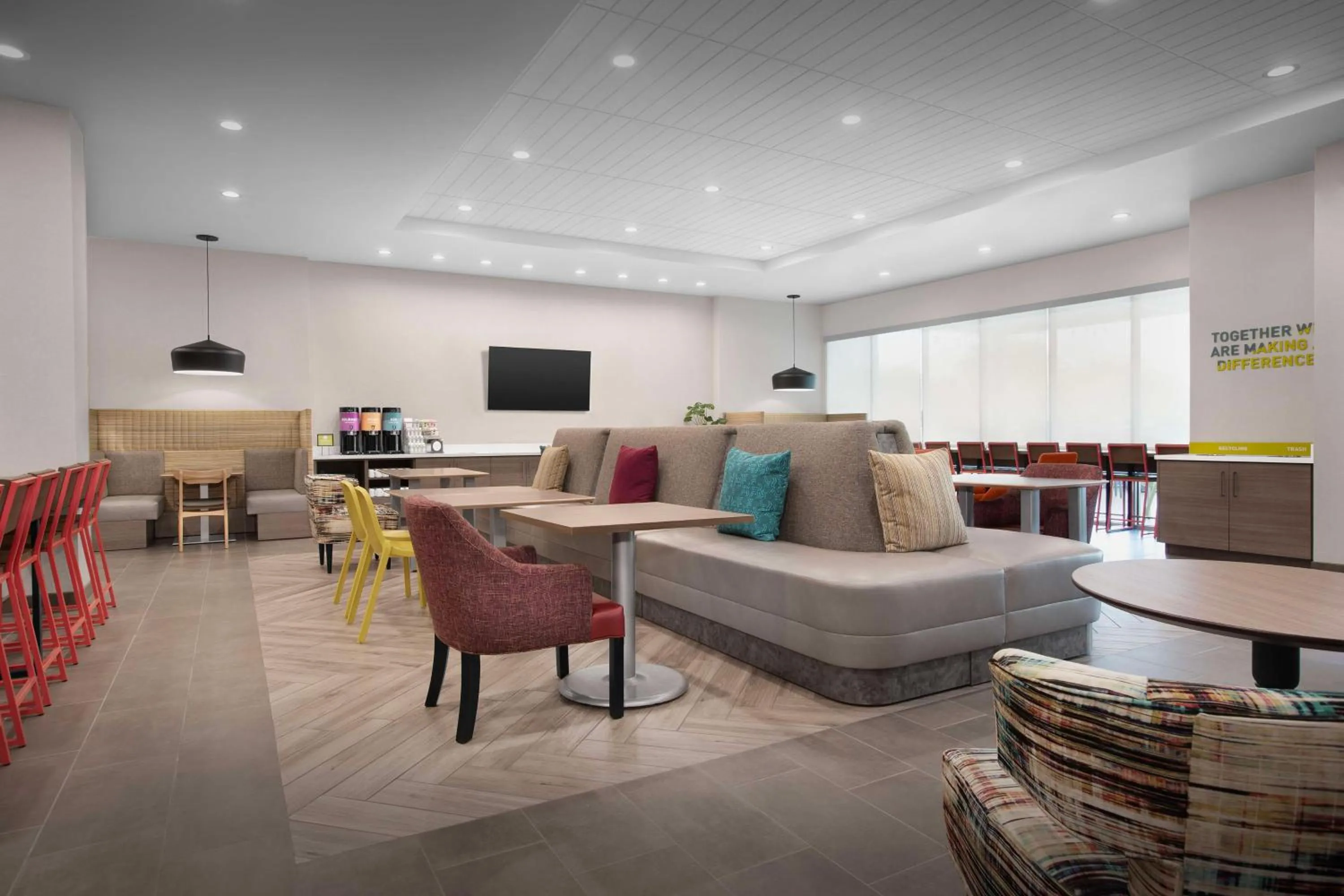 Lobby or reception in Home2 Suites By Hilton Phoenix North Happy Valley