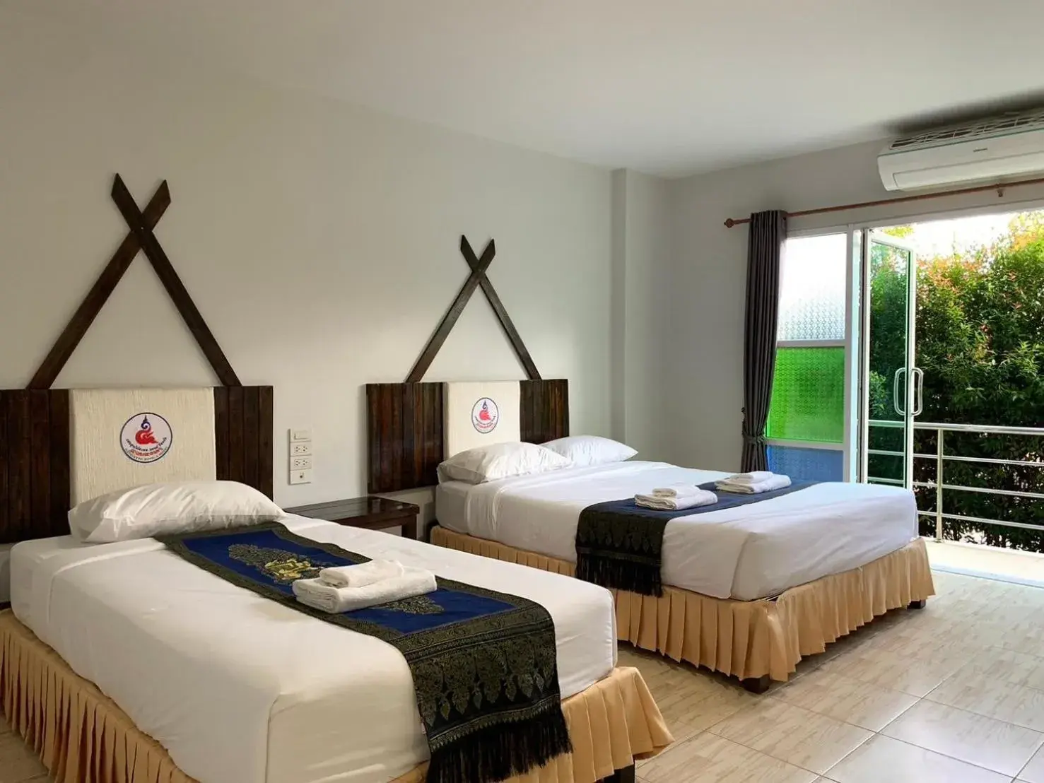 Superior Triple Room in Saensukkho Hotel & Resort Superior Triple Room in Saensukkho Hotel & Resort