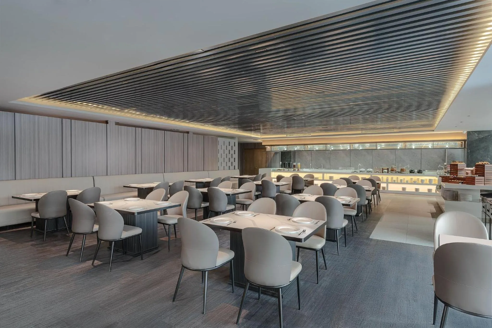 Restaurant/places to eat in Holiday Inn Express Lanzhou Downtown by IHG