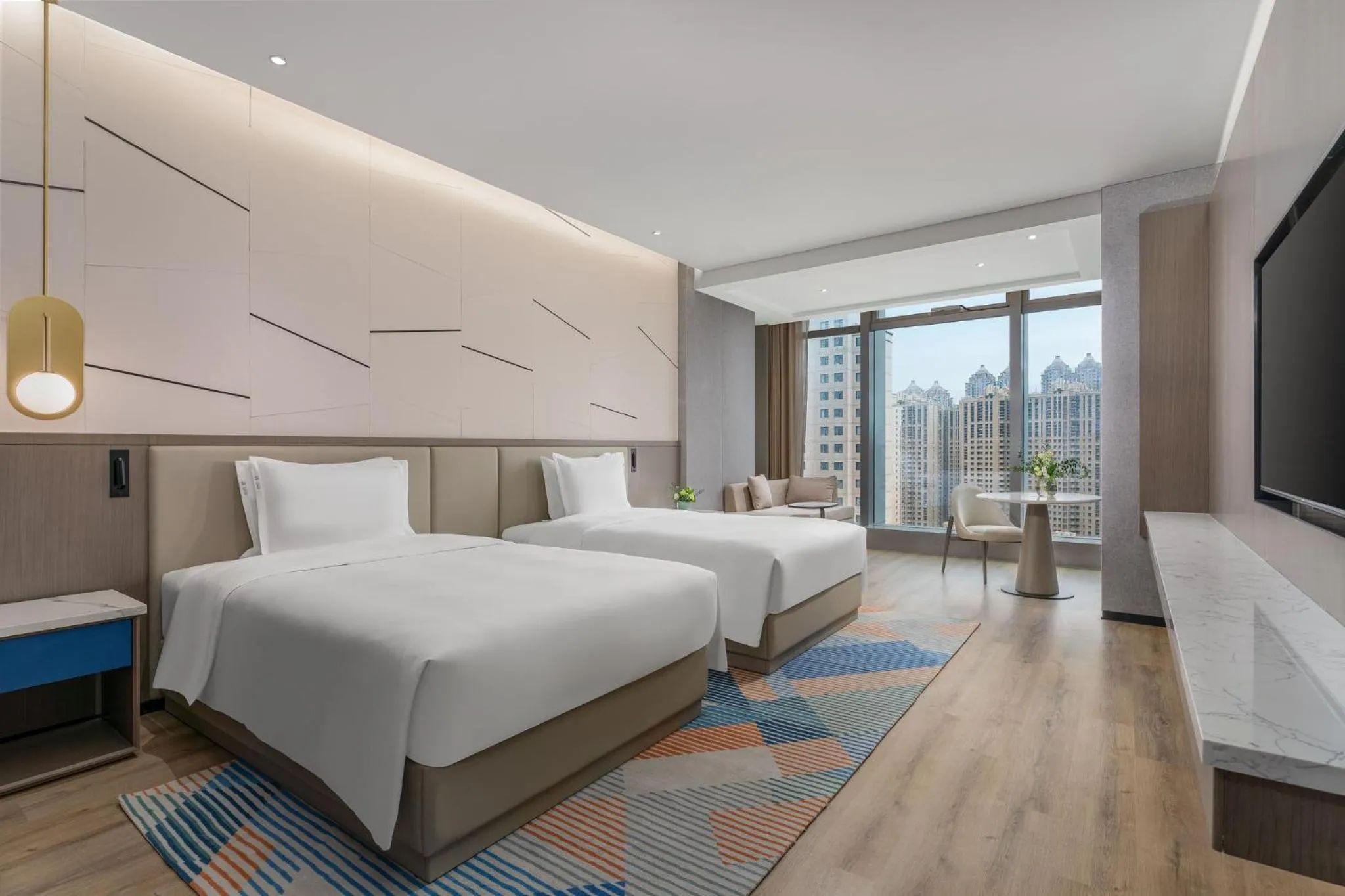 Photo of the whole room, Bed in Holiday Inn Express Lanzhou Downtown by IHG
