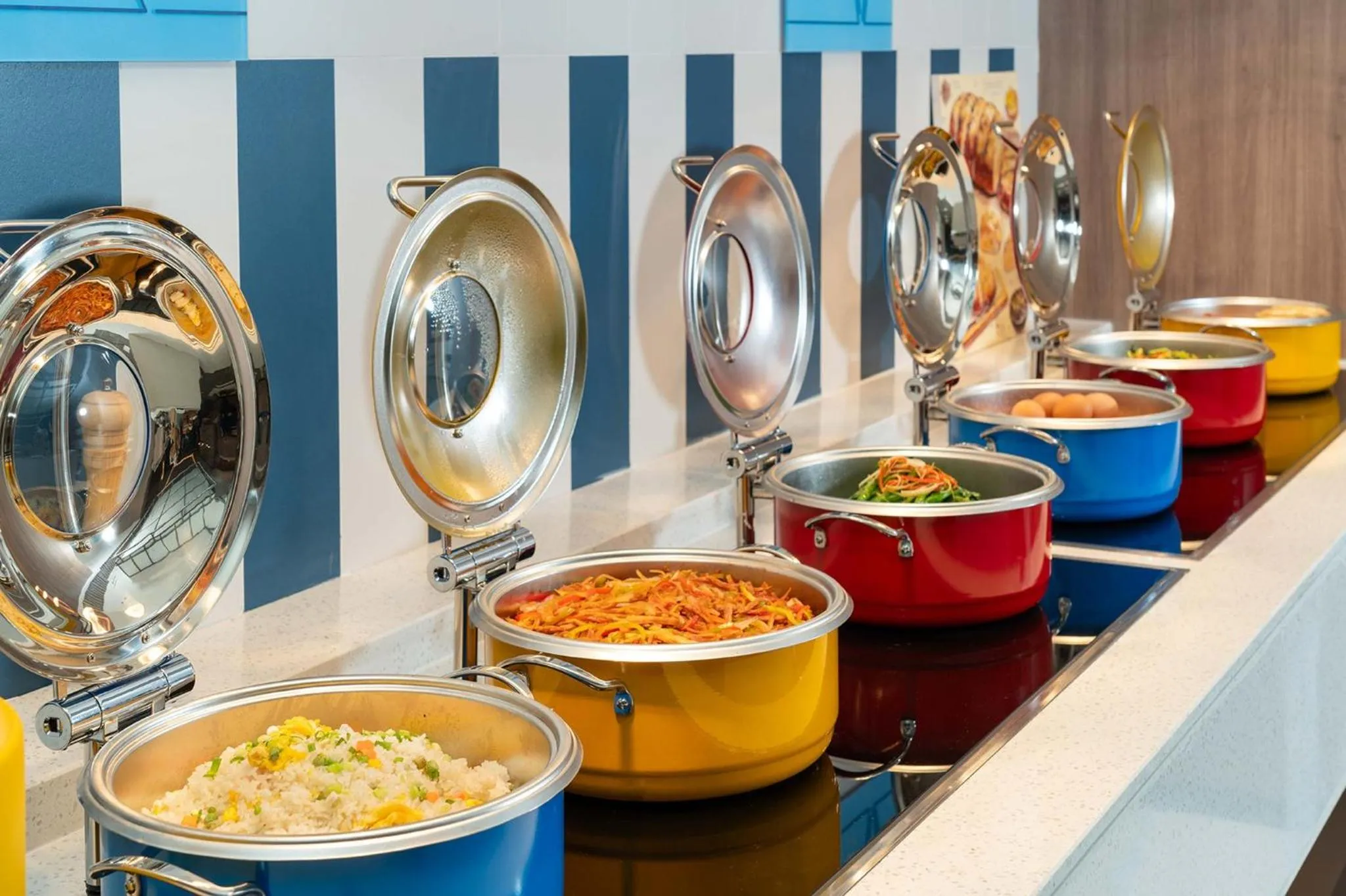 Restaurant/places to eat in Holiday Inn Express Xi'an Daxing by IHG