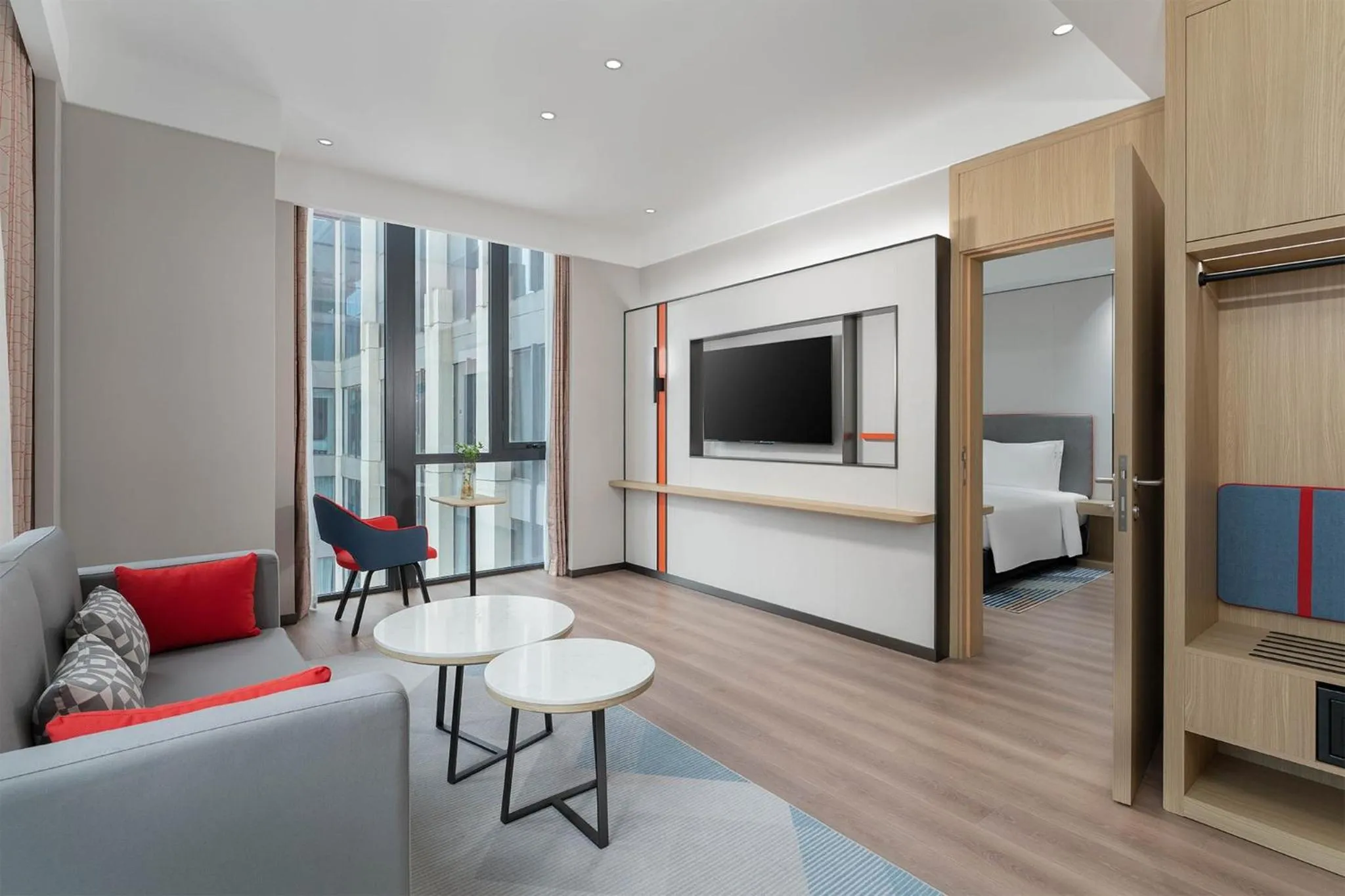 Photo of the whole room, Bed in Holiday Inn Express Xi'an Daxing by IHG