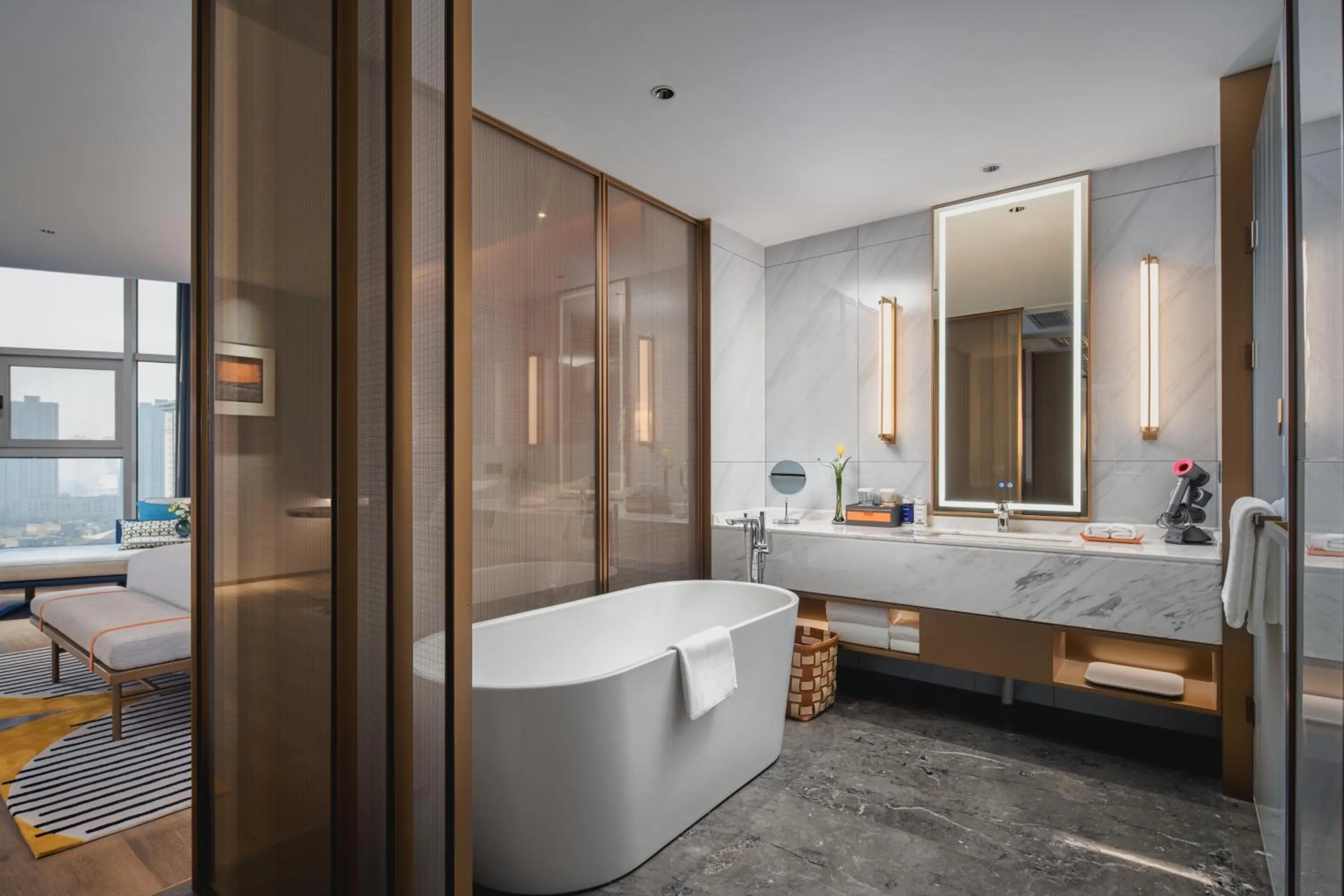 voco Xi'an Qindu Legend by IHG