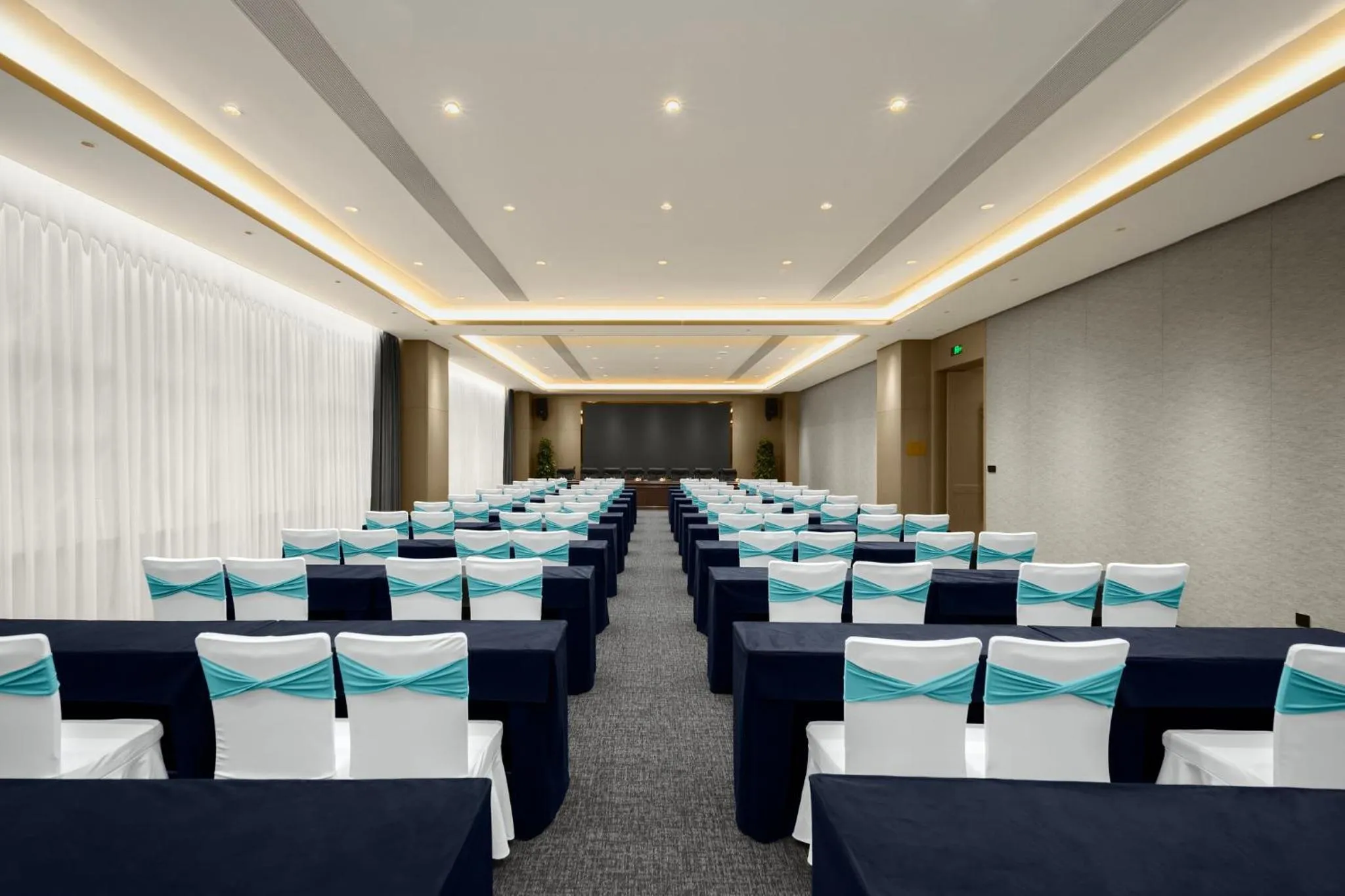 Meeting/conference room in voco Xi'an Qindu Legend by IHG