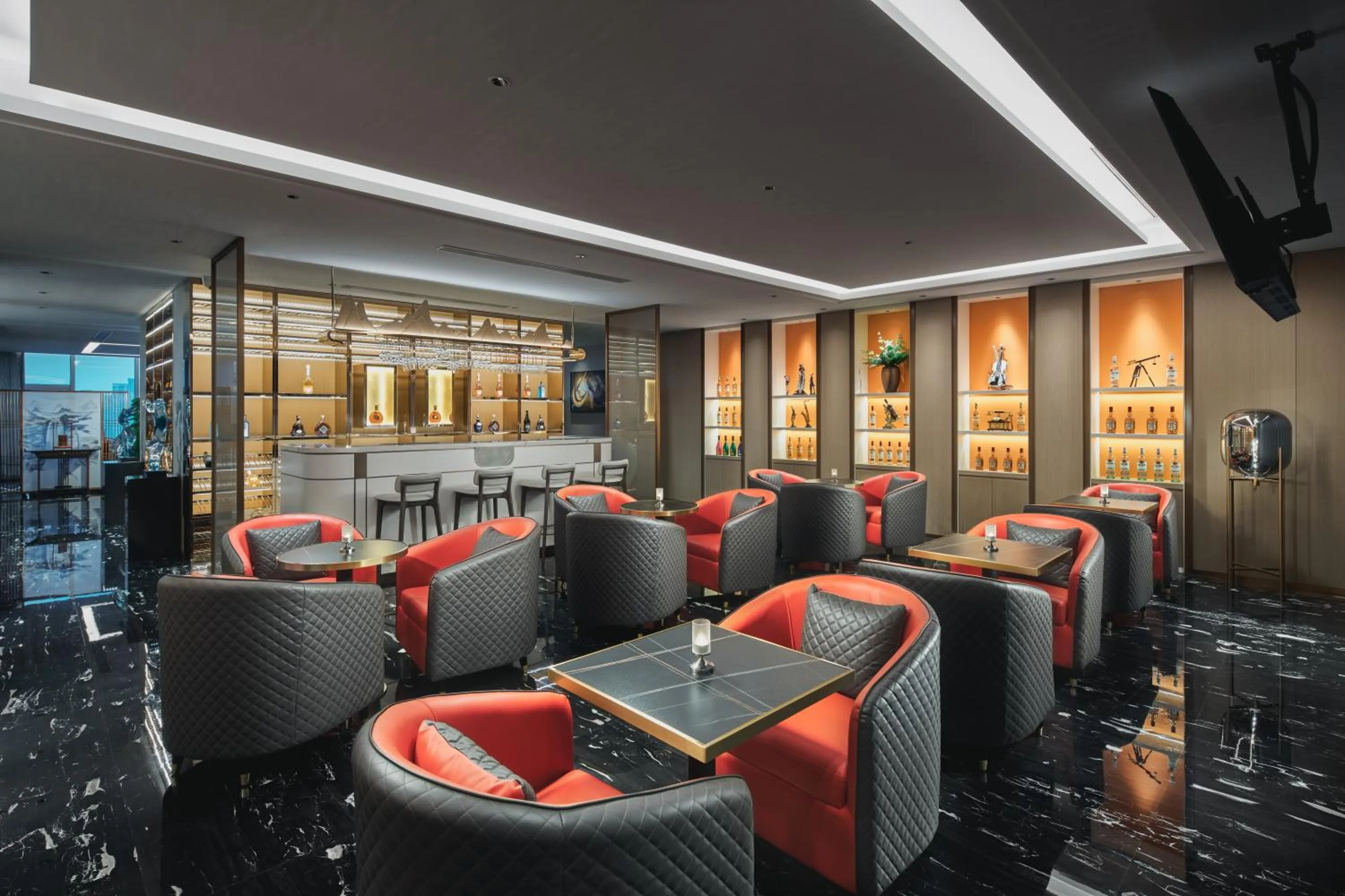 Lounge or bar in voco Xi'an Qindu Legend by IHG