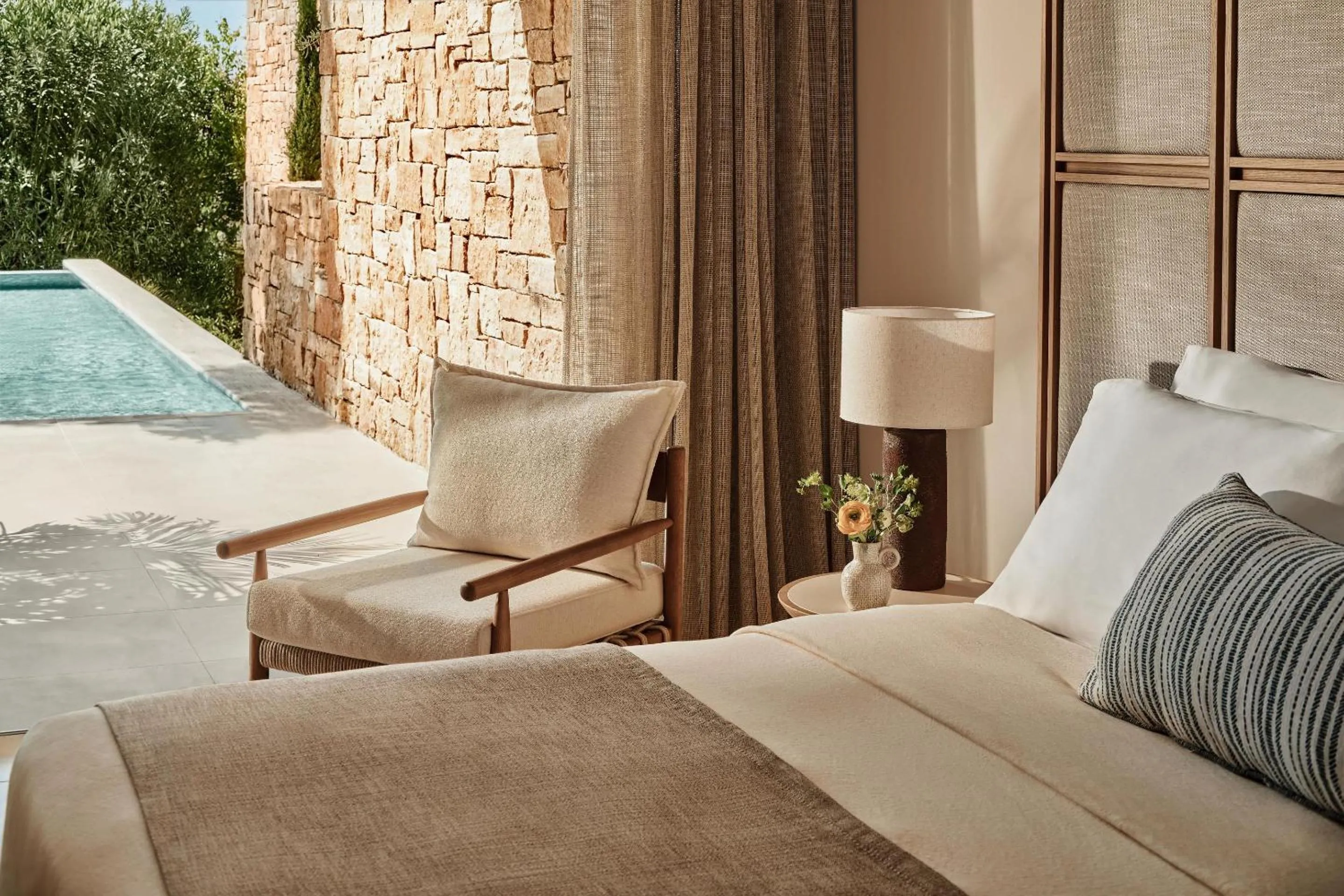 Photo of the whole room, Bed in Ikos Olivia