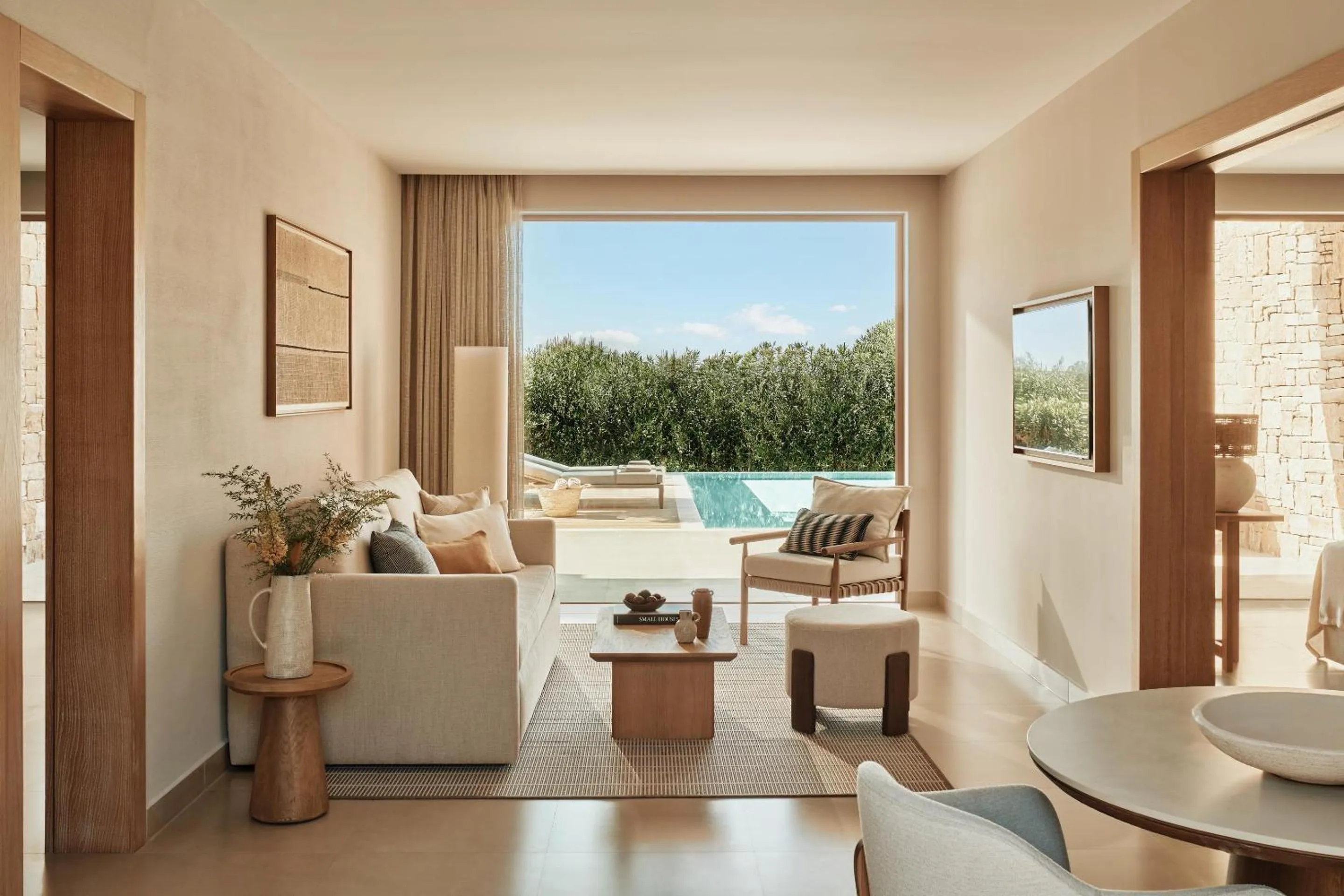 Photo of the whole room in Ikos Olivia