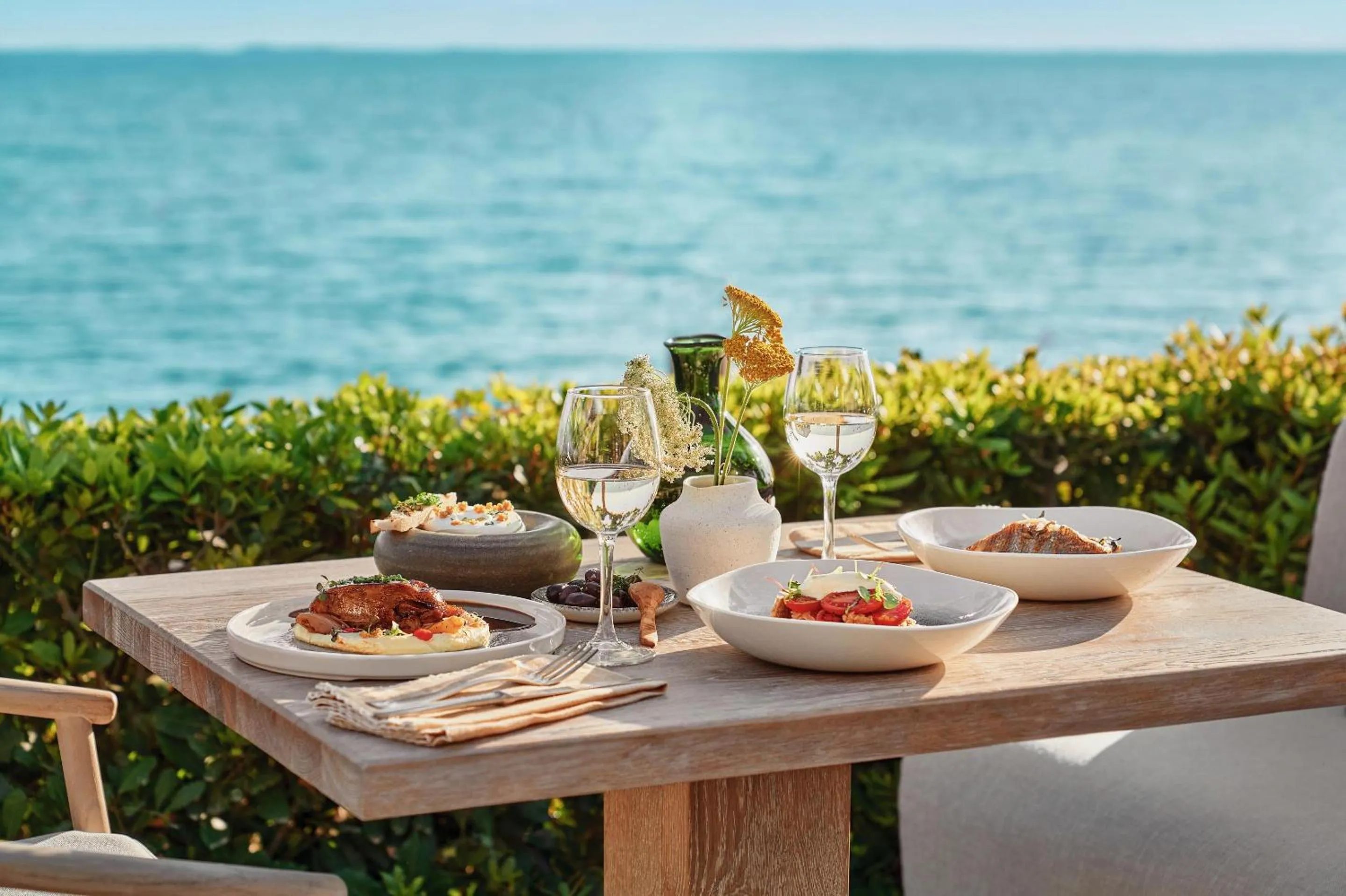 Restaurant/places to eat in Ikos Olivia