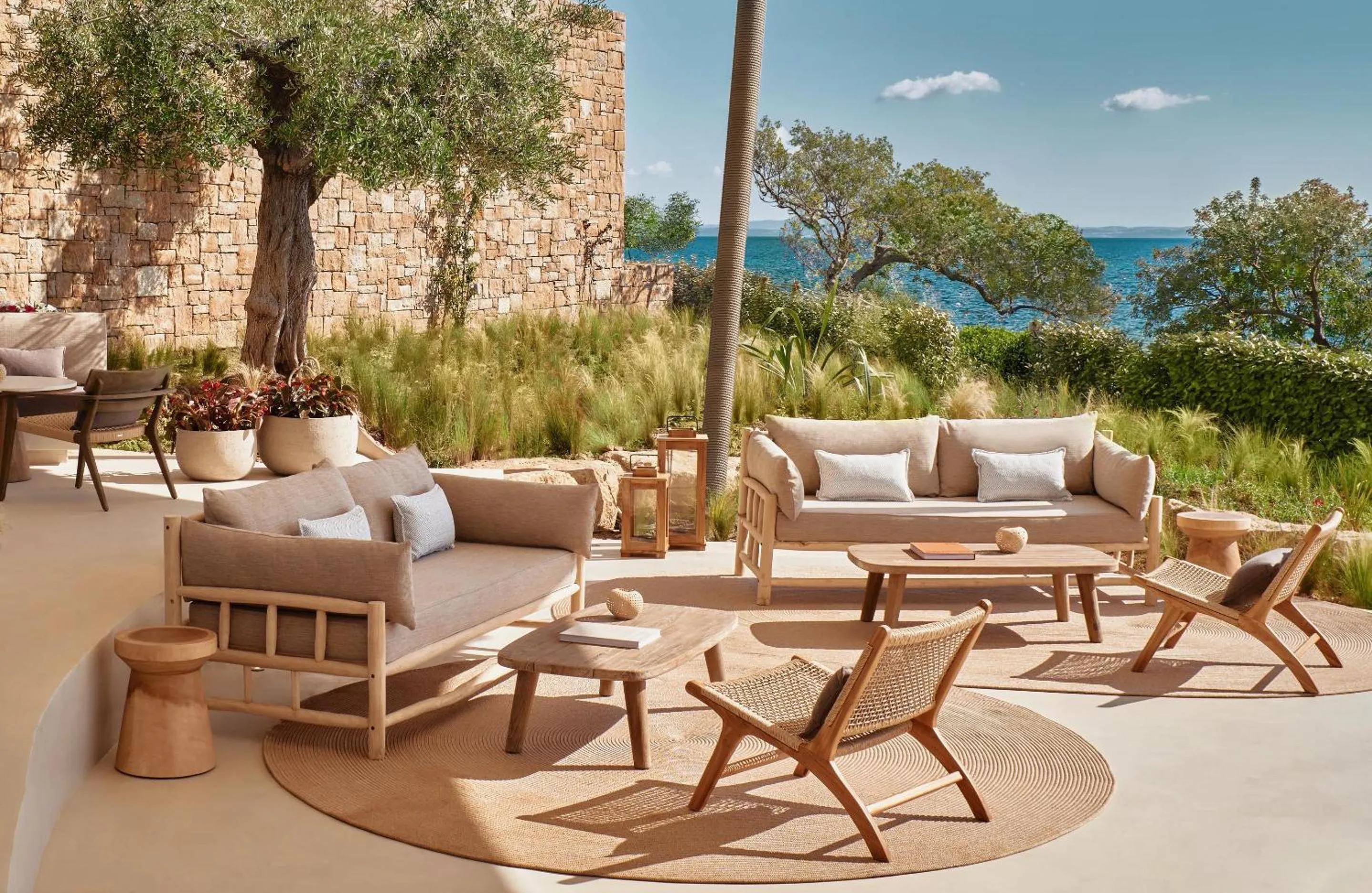 Lounge or bar in Ikos Olivia