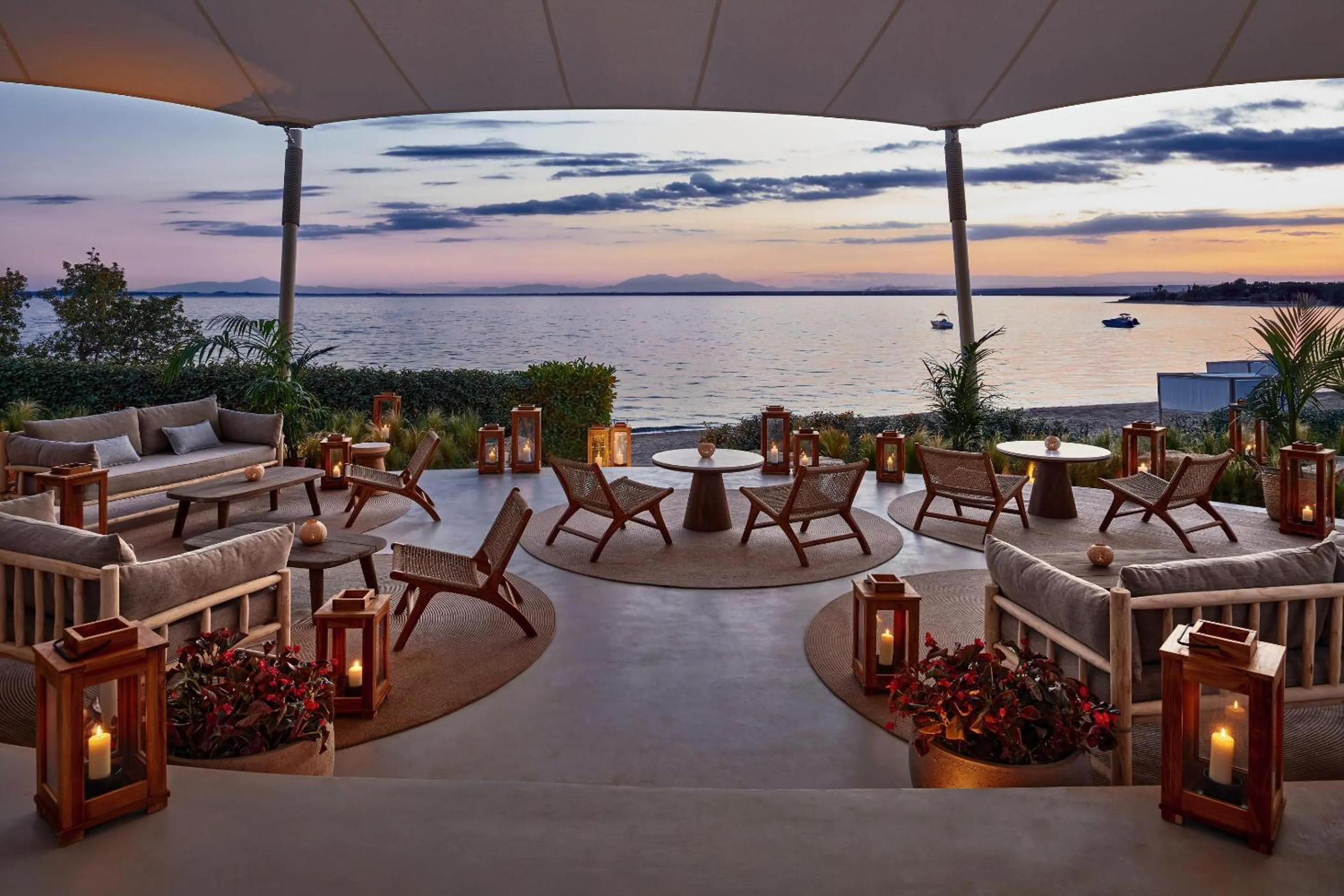 Lounge or bar in Ikos Olivia