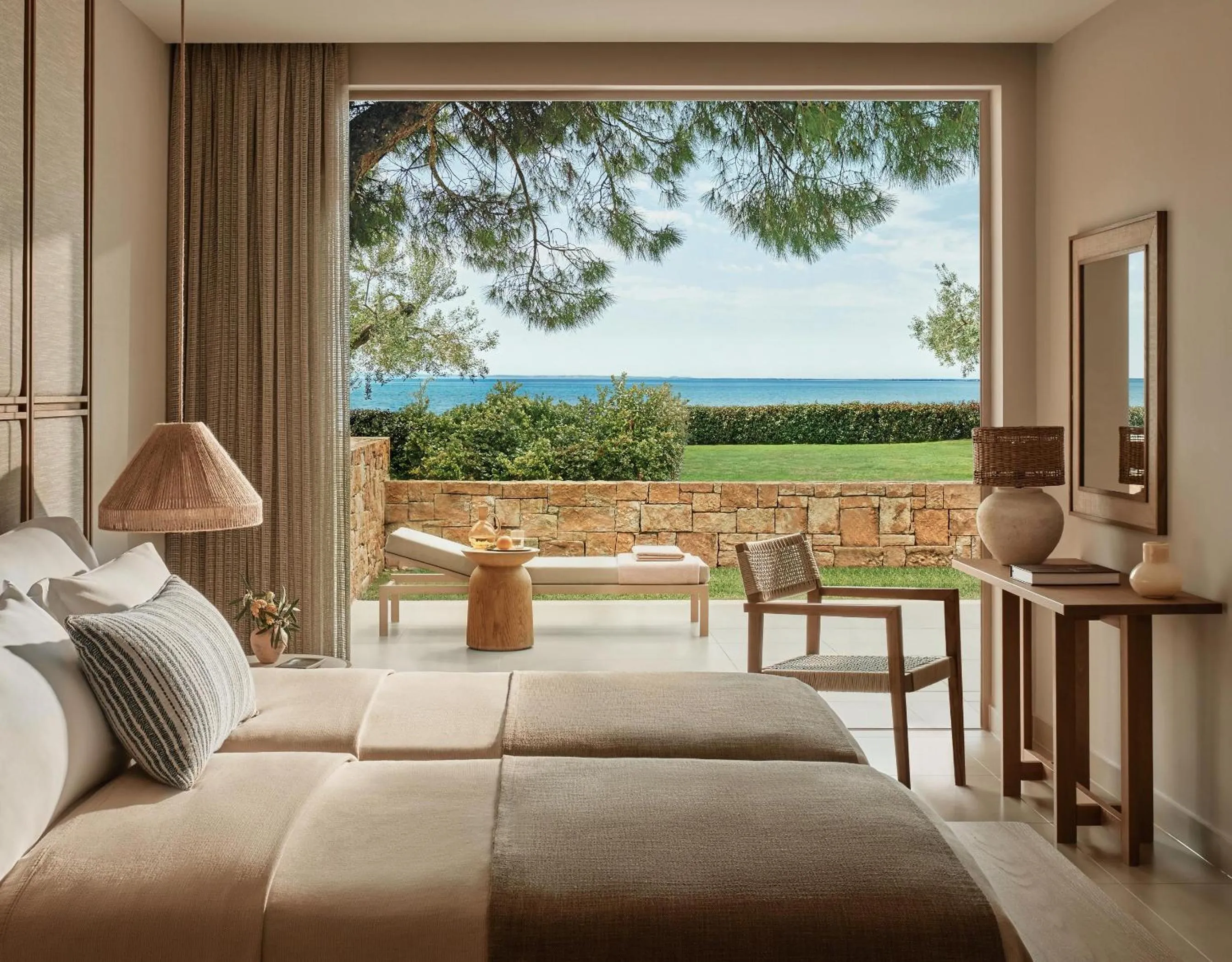 Photo of the whole room, Bed in Ikos Olivia