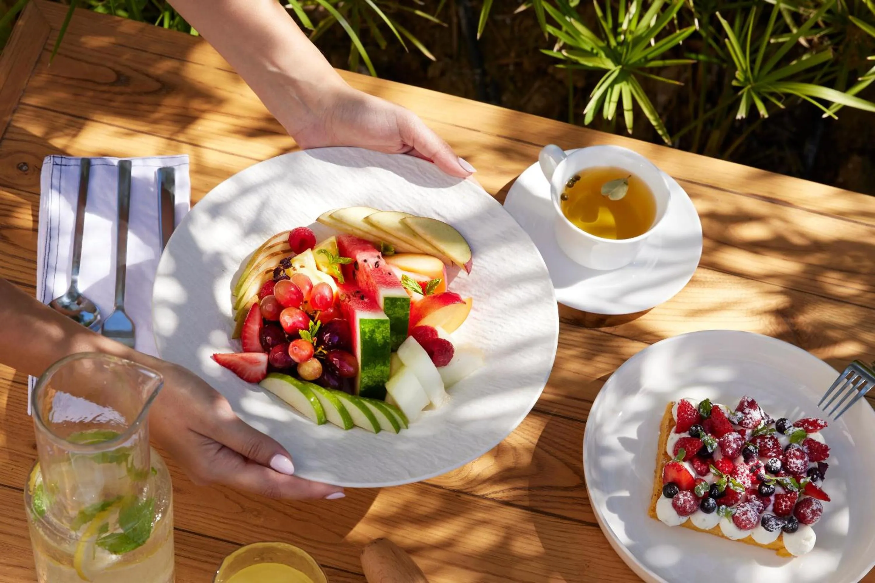 Restaurant/places to eat in Ikos Olivia