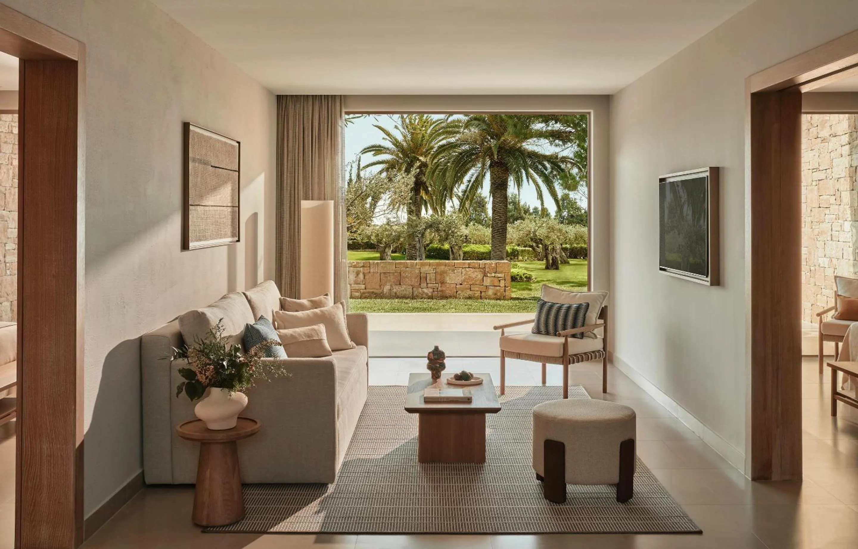 Photo of the whole room in Ikos Olivia