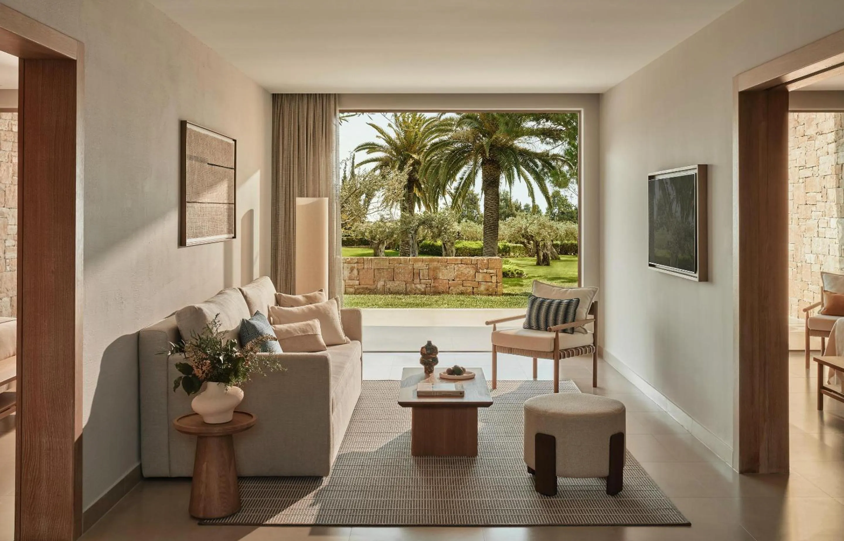 Photo of the whole room in Ikos Olivia