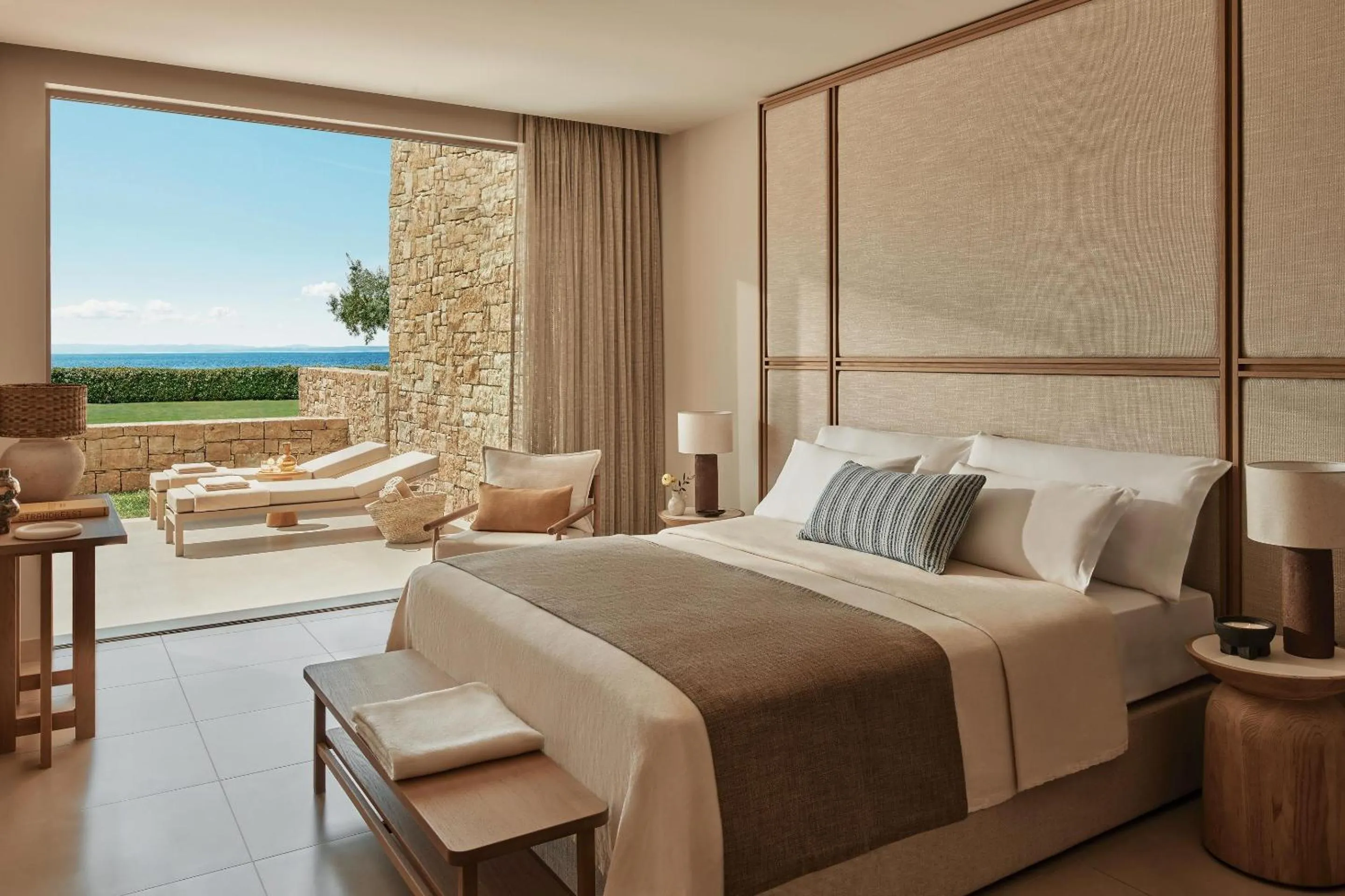 Photo of the whole room, Bed in Ikos Olivia