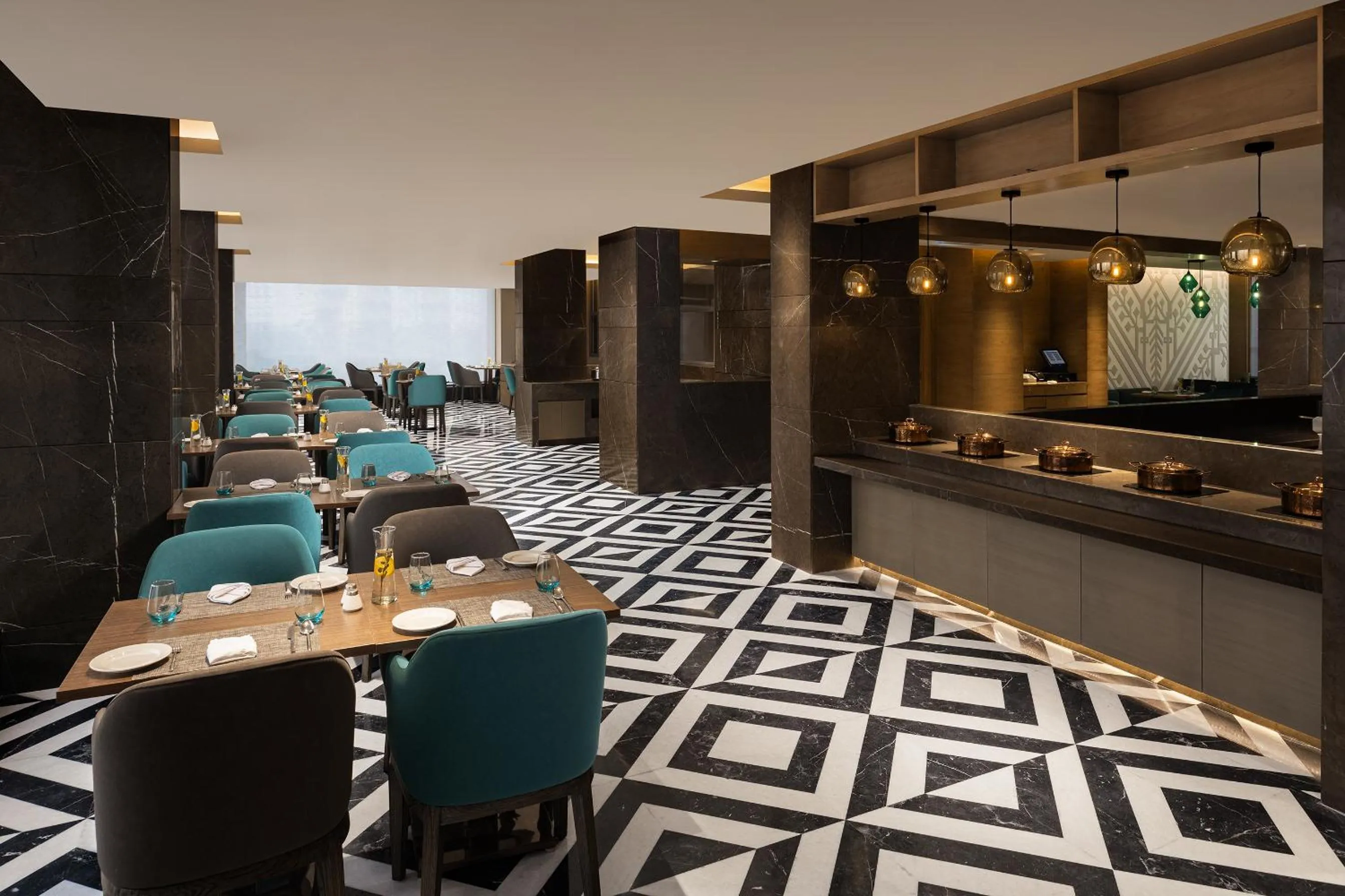 Restaurant/places to eat in Fortune Park, East Delhi - Member ITC Hotels' Group