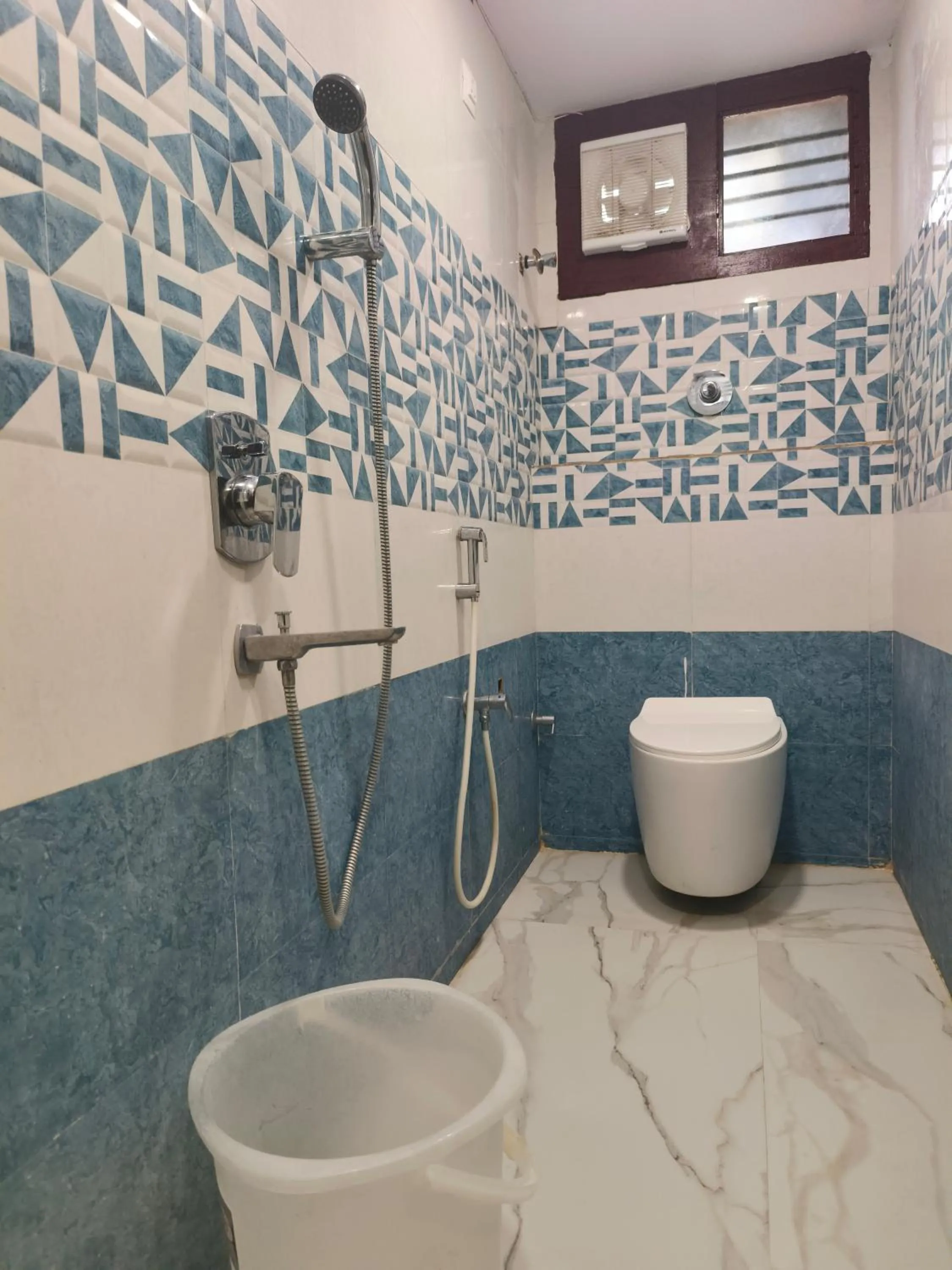Bathroom in Kailasaa Residency