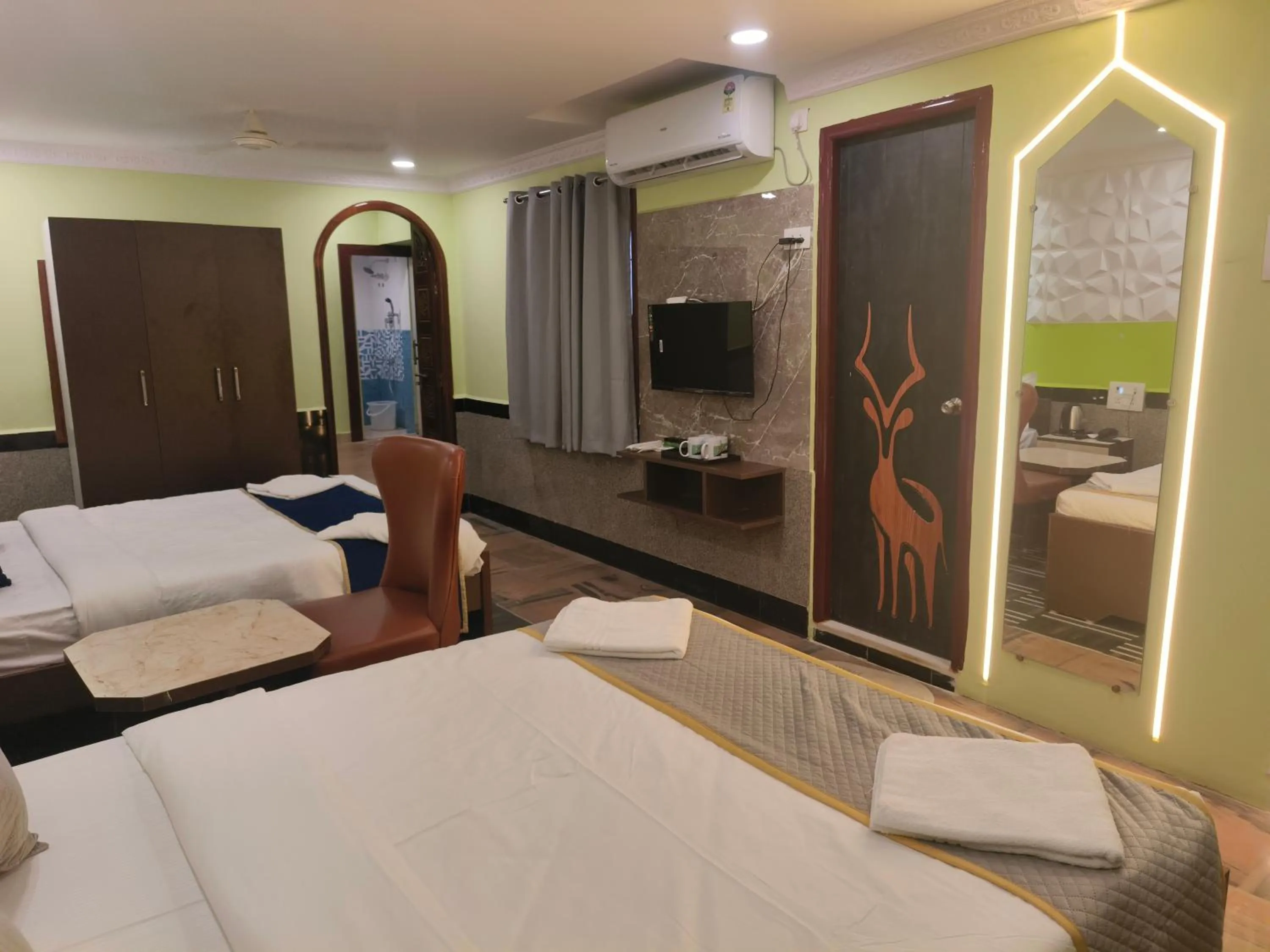 Bedroom, Bed in Kailasaa Residency