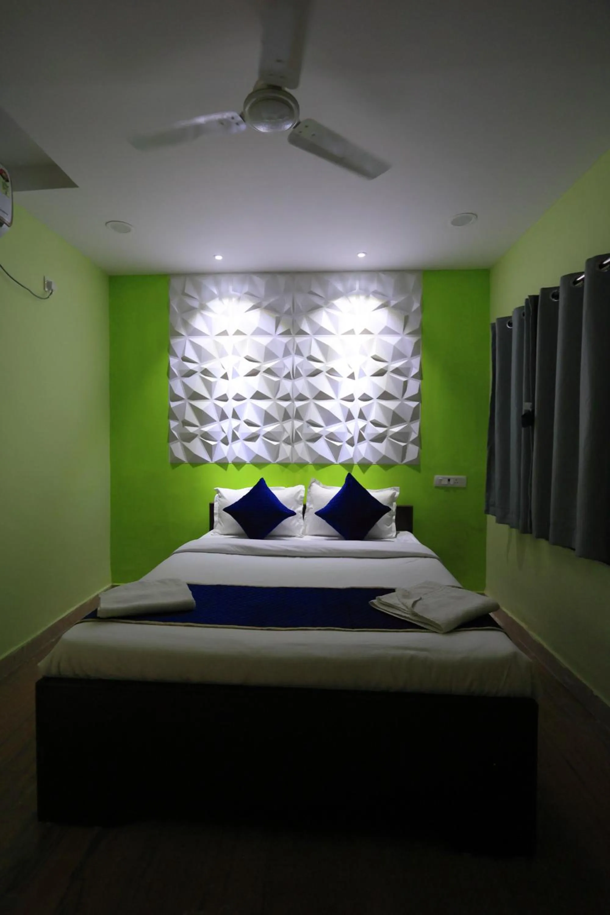 Bedroom, Bed in Kailasaa Residency