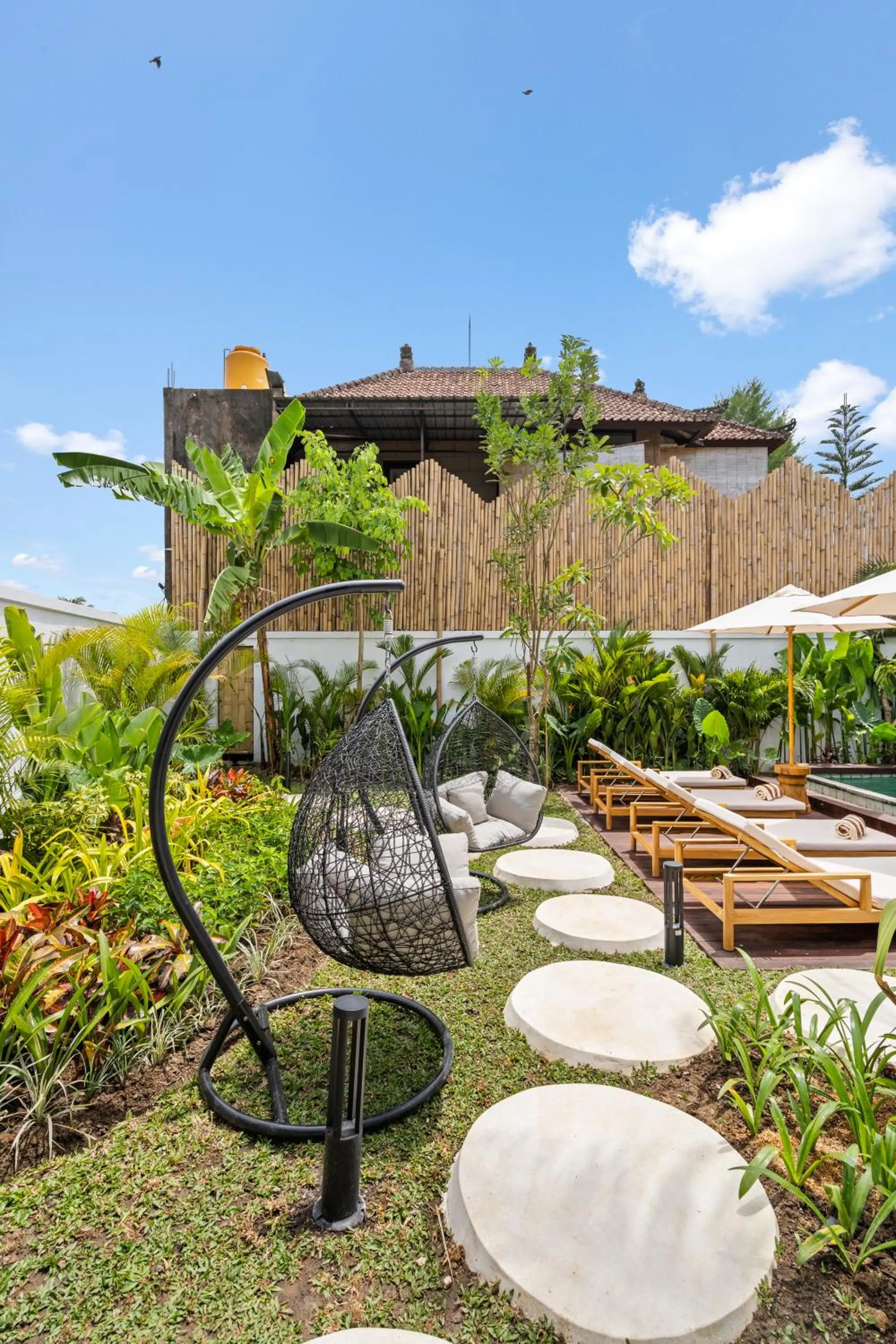 Spring in Alicante Villa