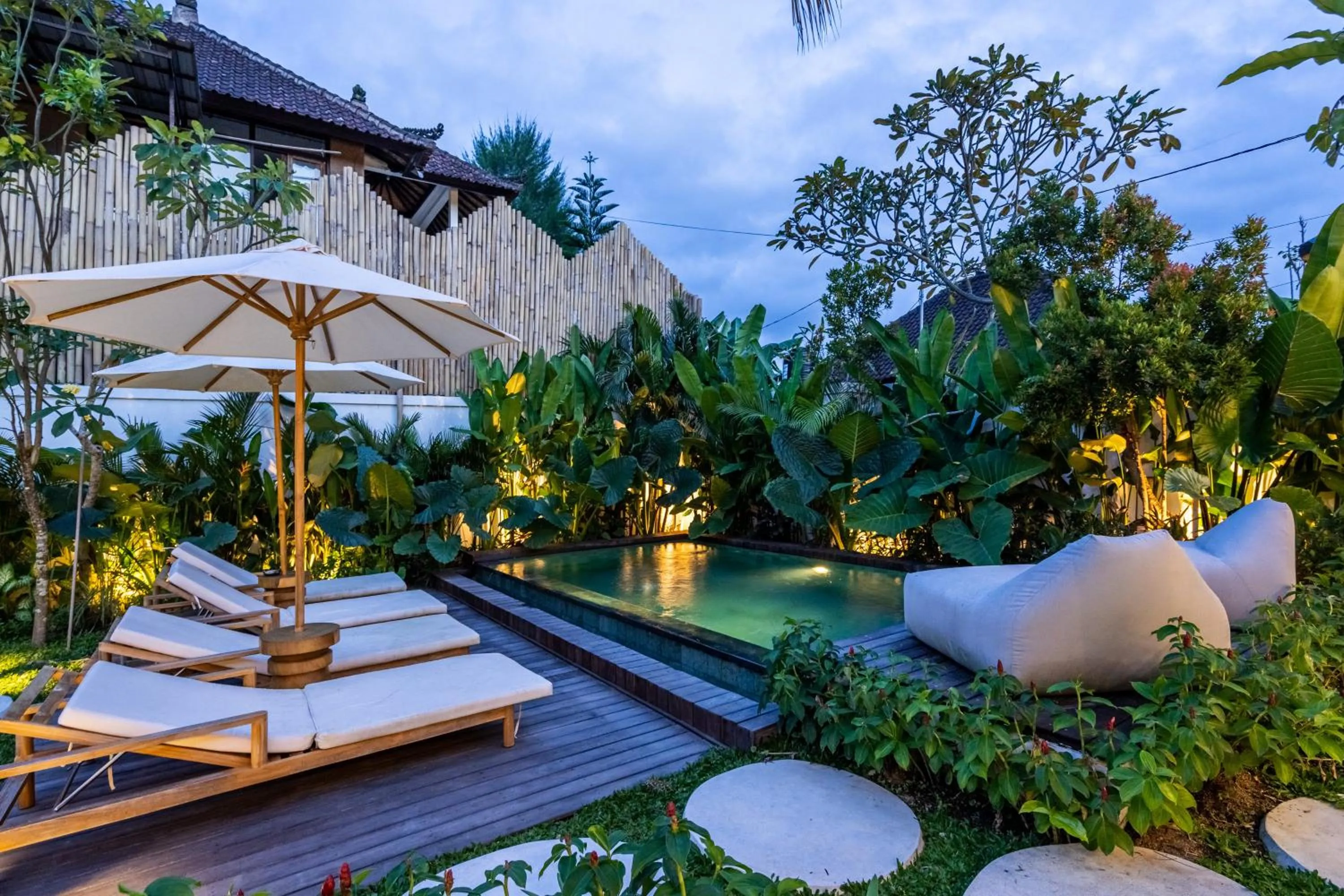 Garden in Alicante Villa