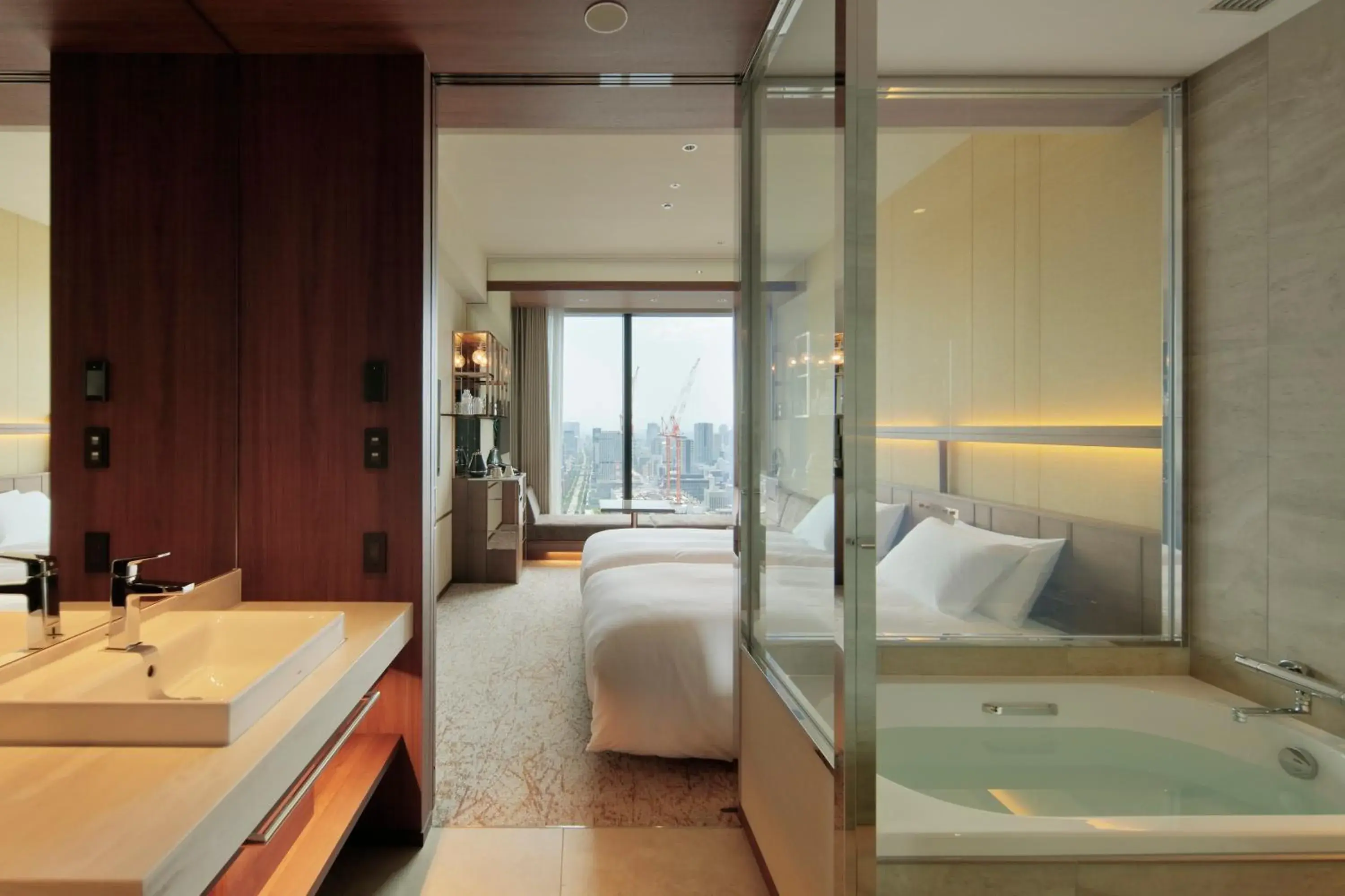 Executive Twin Room with Lounge Access - High Floor - Non-Smoking in Candeo Hotels Osaka The Tower Executive Twin Room with Lounge Access - High Floor - Non-Smoking in Candeo Hotels Osaka The Tower