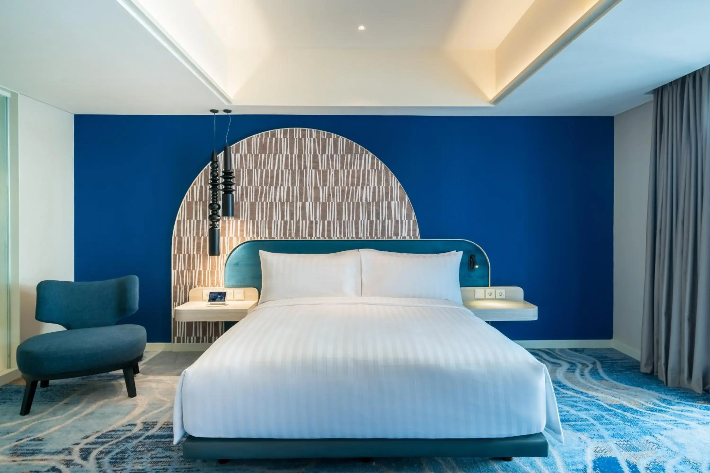 Deluxe Double or Twin Room in Aston Bintaro Hotel & Conference Center Deluxe Double or Twin Room in Aston Bintaro Hotel & Conference Center