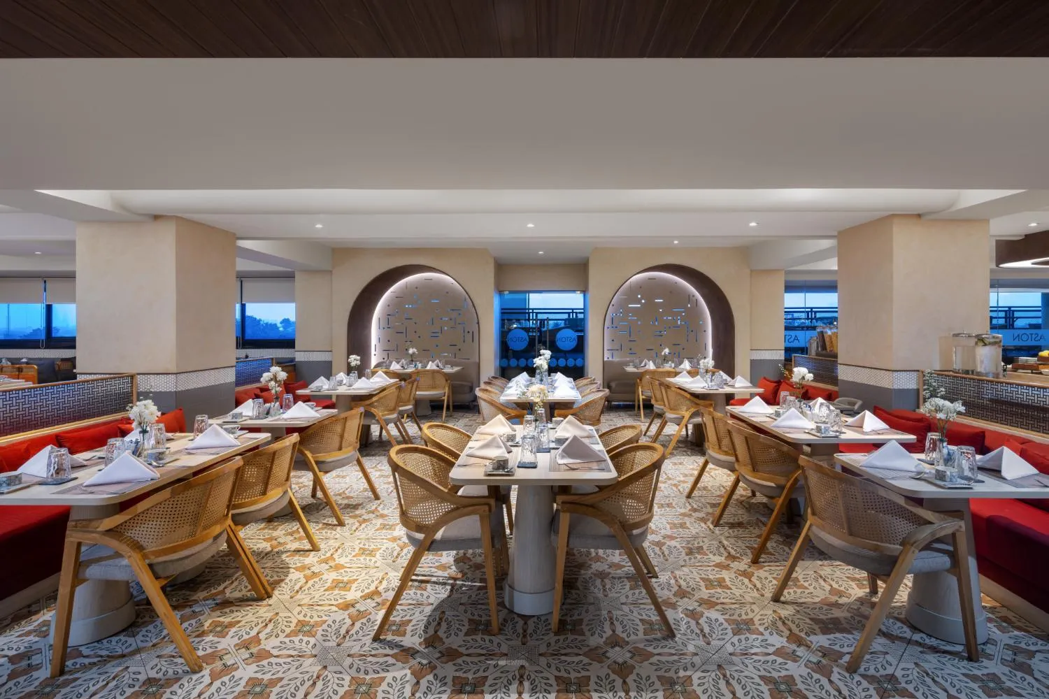 Restaurant/places to eat in Aston Bintaro Hotel & Conference Center