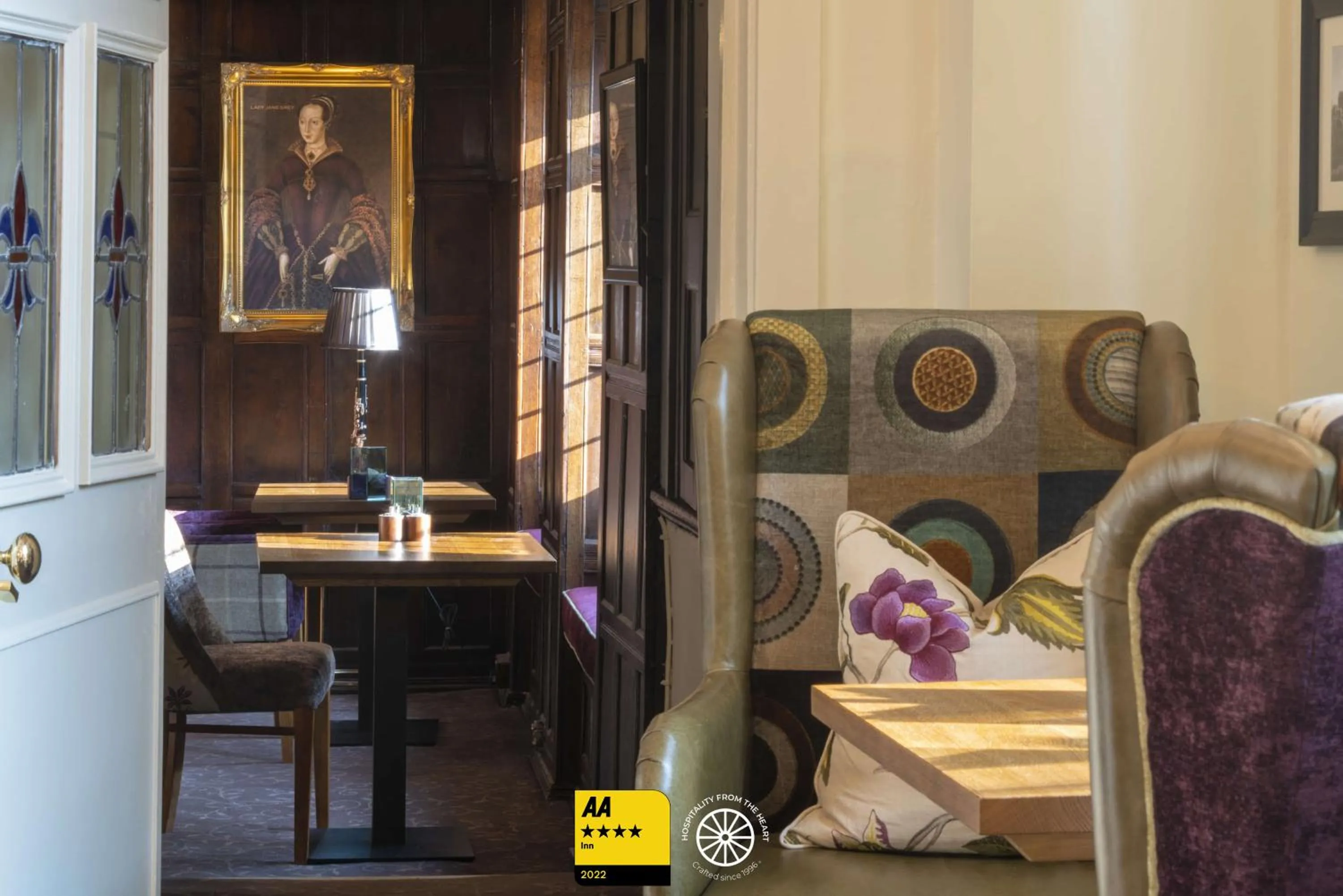 Lounge or bar in The Tudor House Hotel, Tewkesbury, Gloucestershire - The Coaching Inn Group