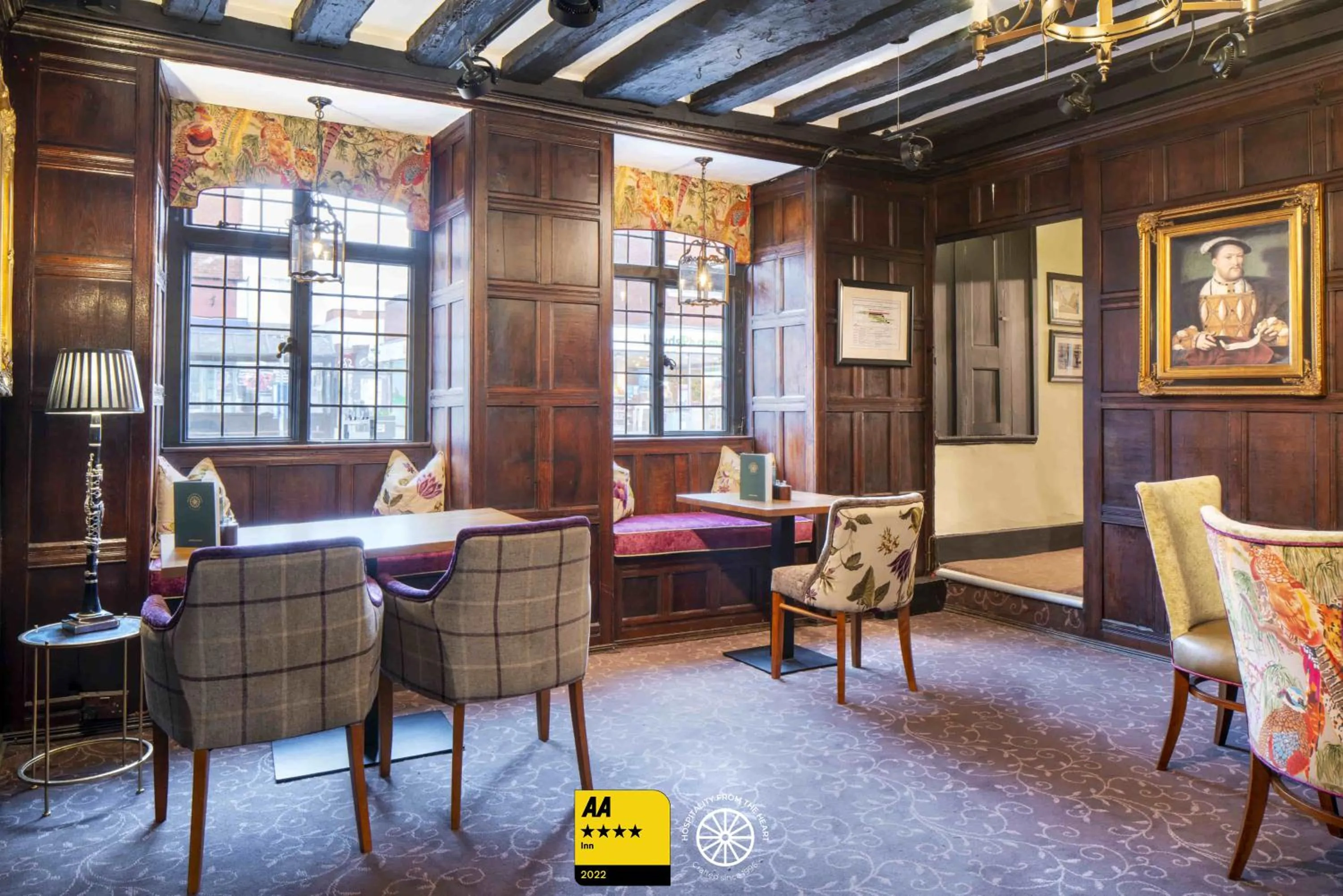 Lounge or bar in The Tudor House Hotel, Tewkesbury, Gloucestershire - The Coaching Inn Group