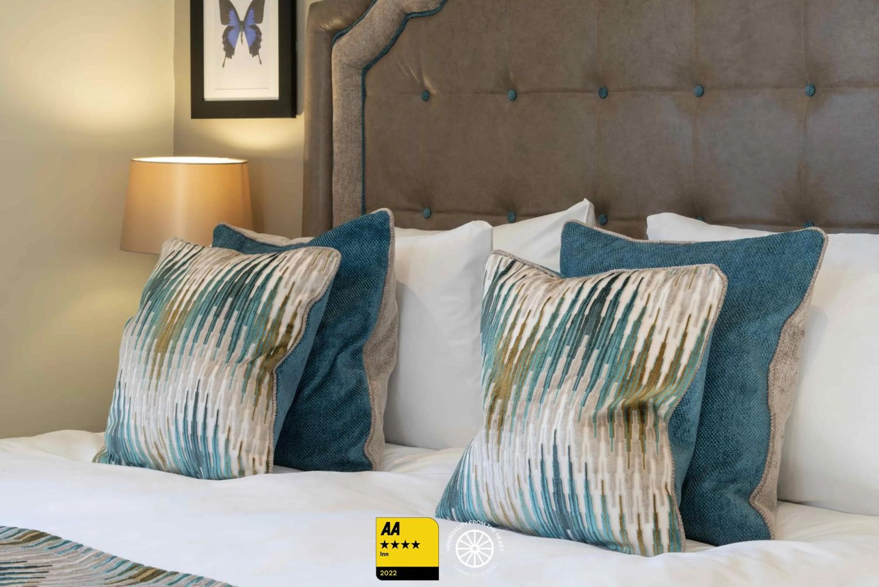 Bed in The Tudor House Hotel, Tewkesbury, Gloucestershire - The Coaching Inn Group