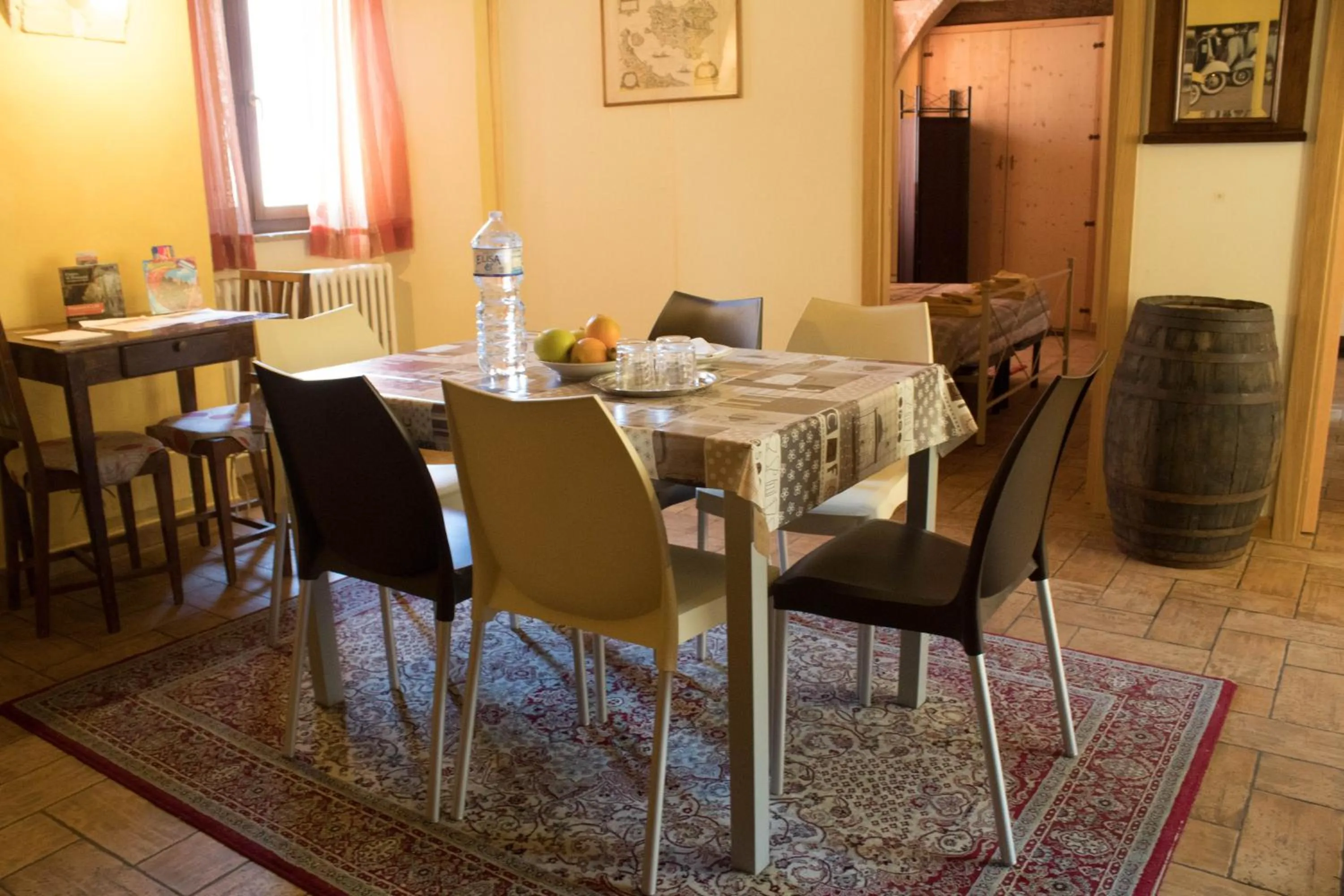 Communal lounge/ TV room in Lo Sfizio B&B