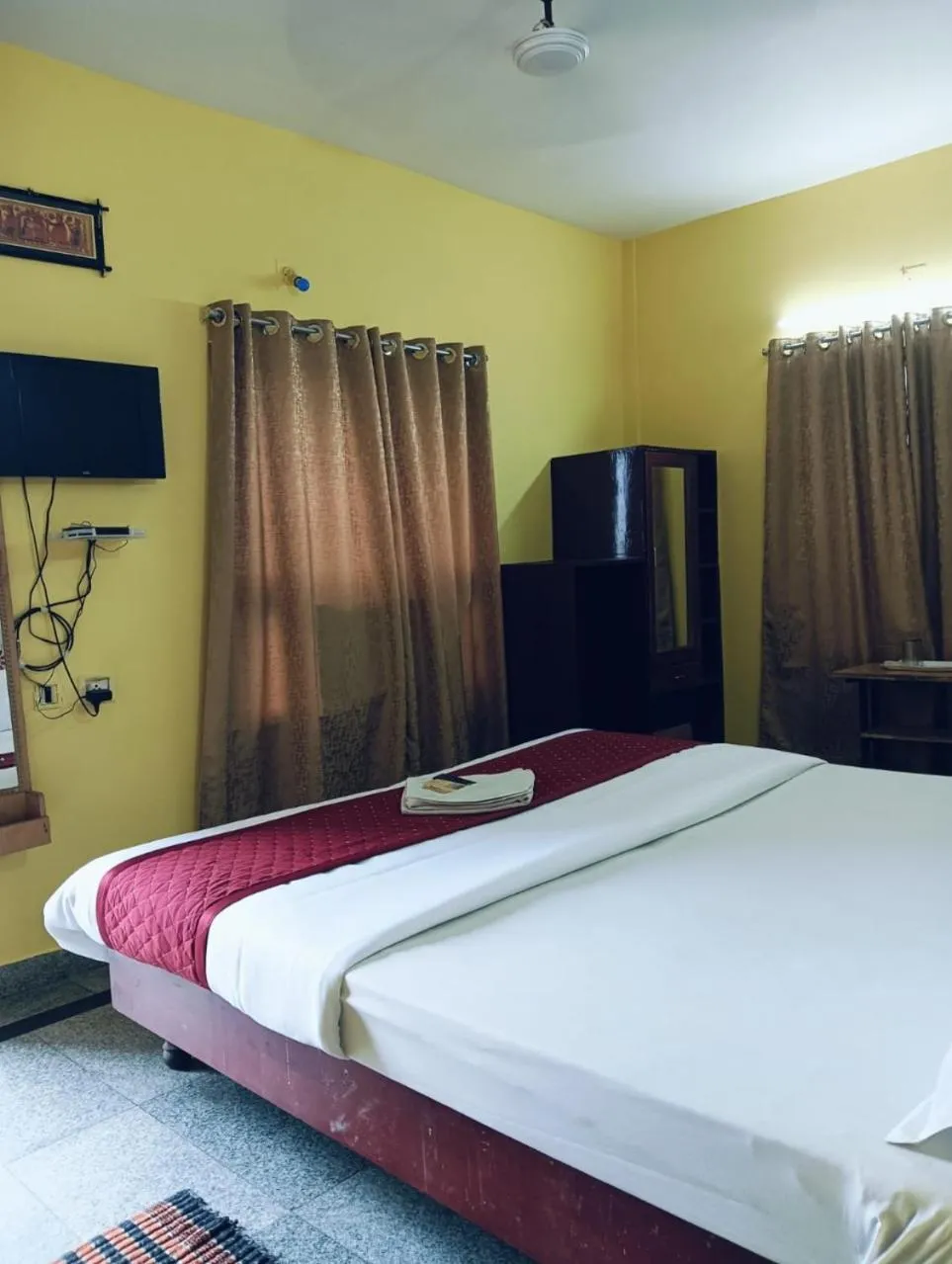 Bedroom, Bed in Hotel Swagat