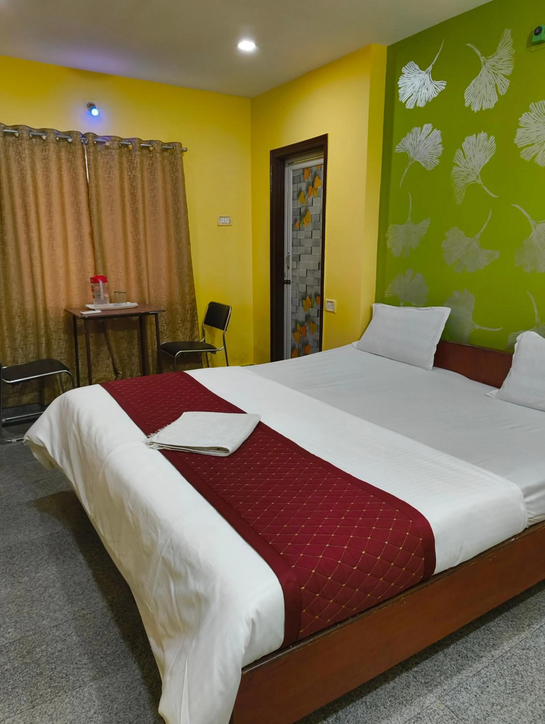 Bedroom, Bed in Hotel Swagat