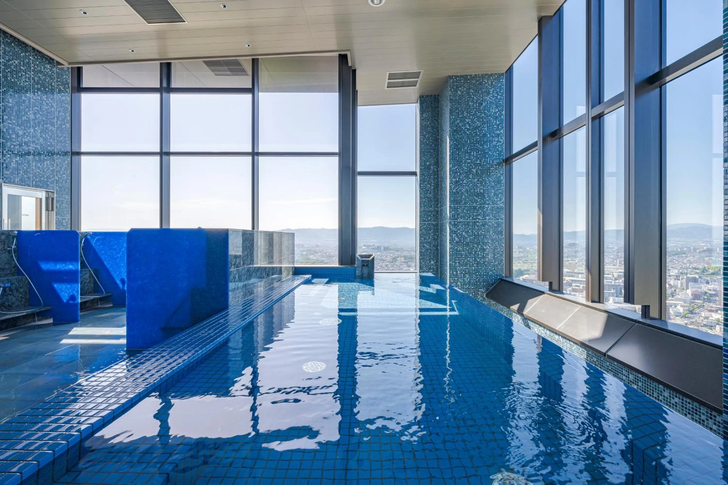 Public Bath in Candeo Hotels Osaka Hirakata
