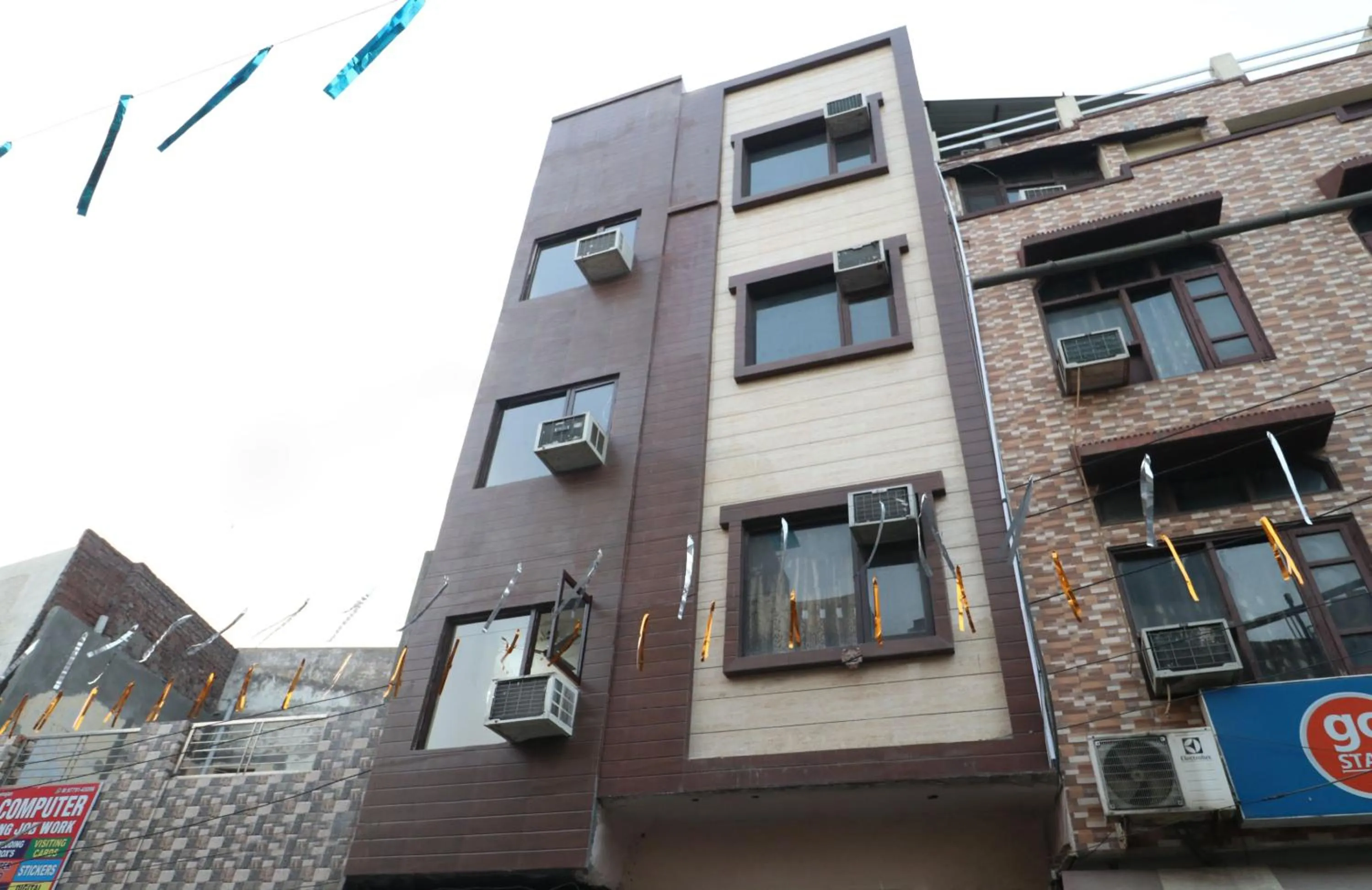 Property building in Hotel O Kapoor Residency