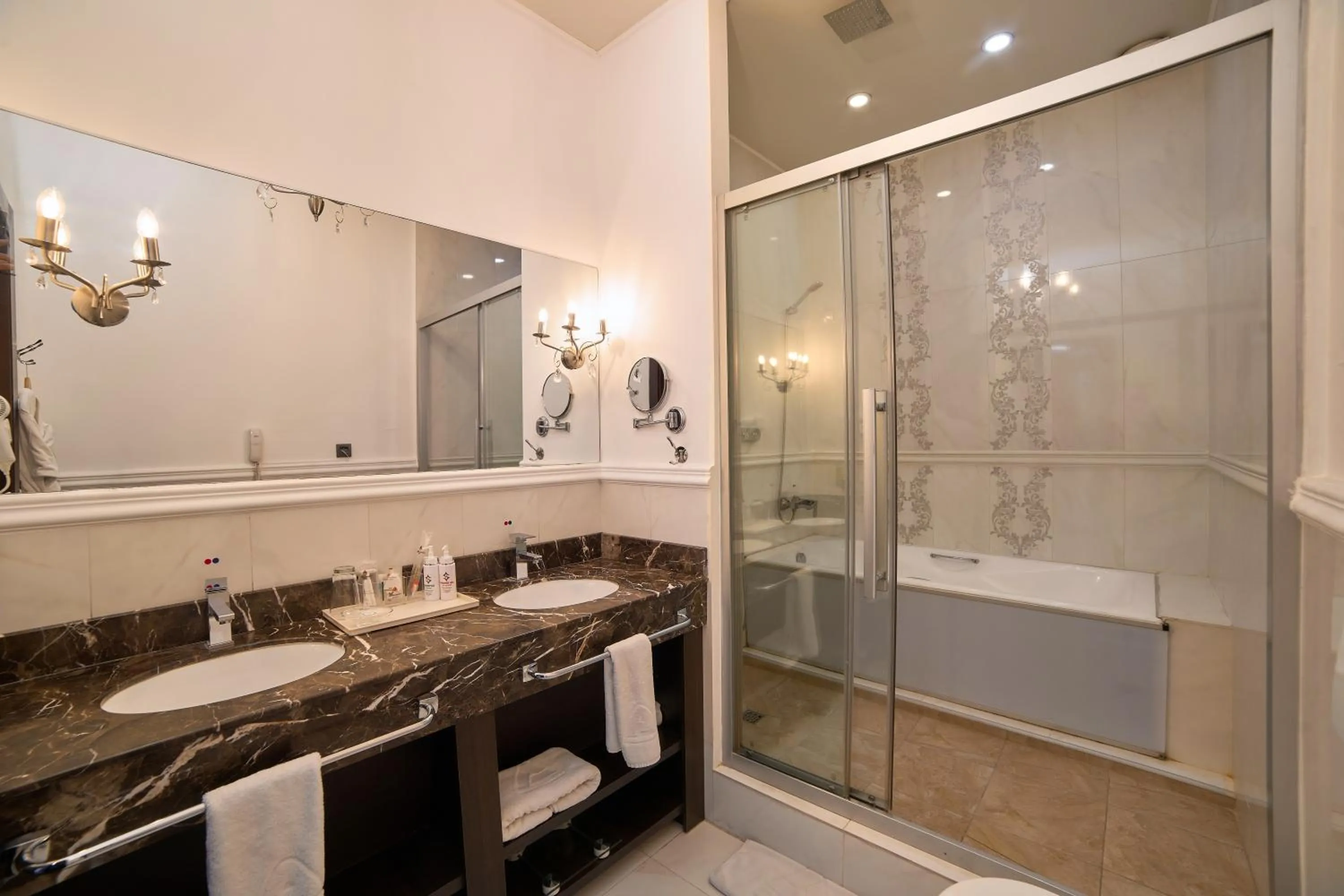 Shower in Ambassador Hotel