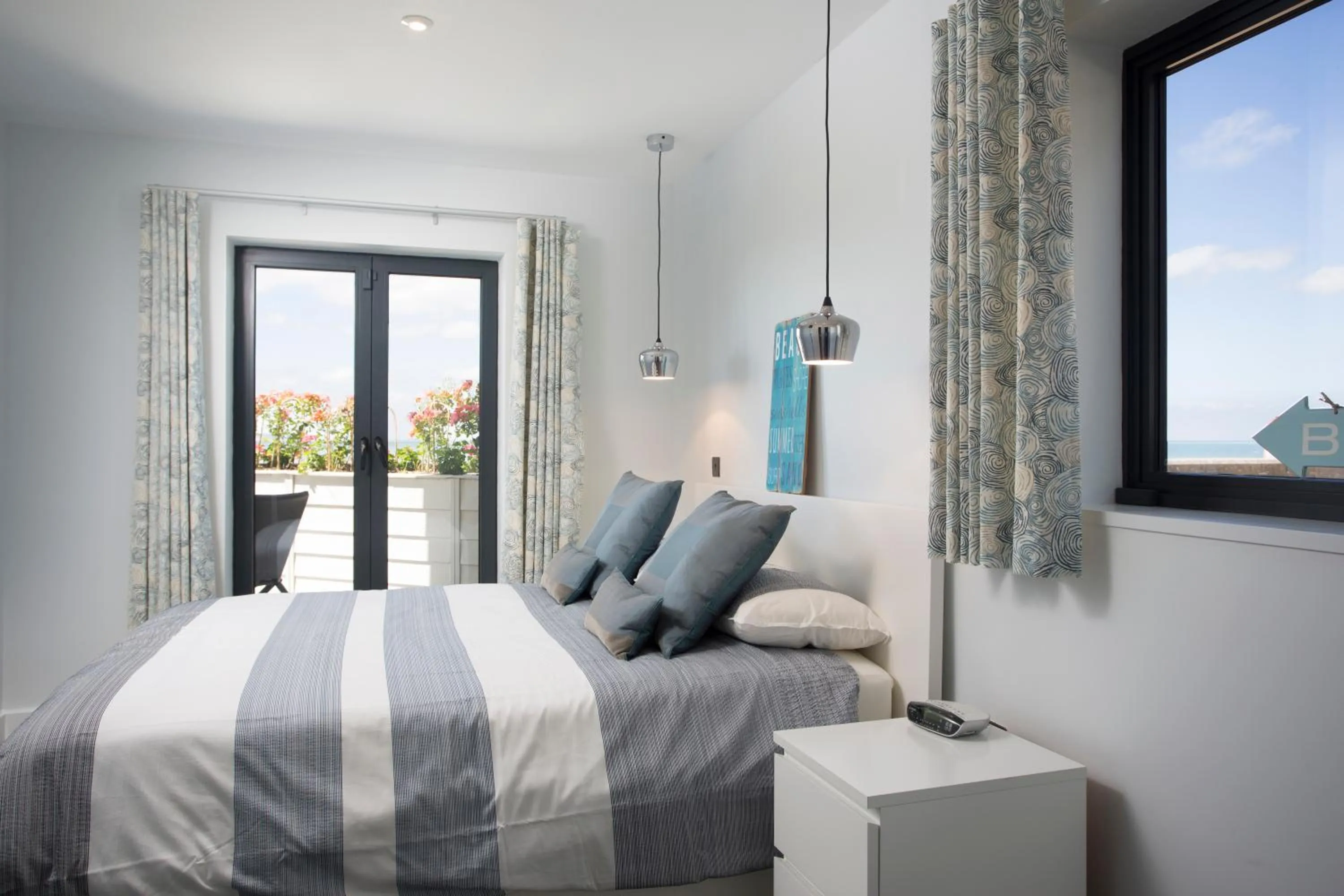 Shower, Bed in Sea Sunset Cottage